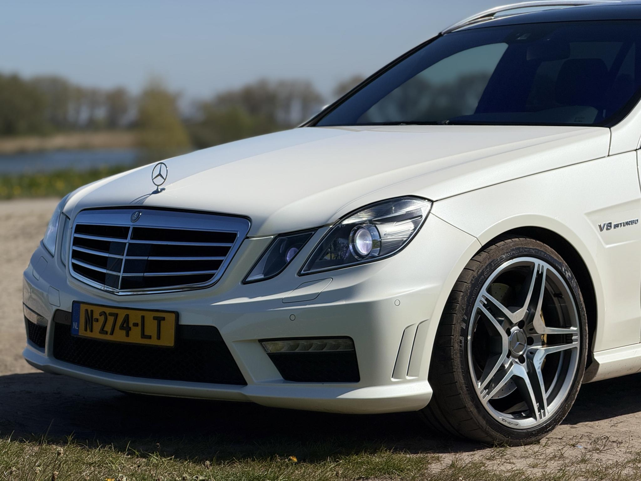 Foto van Mercedes-Benz E 63 AMG