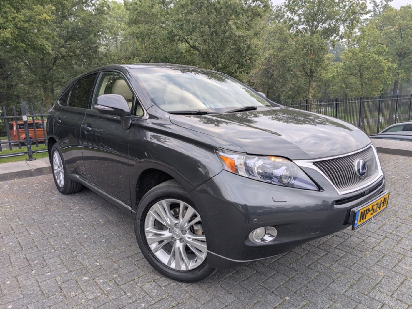 Foto van Lexus RX