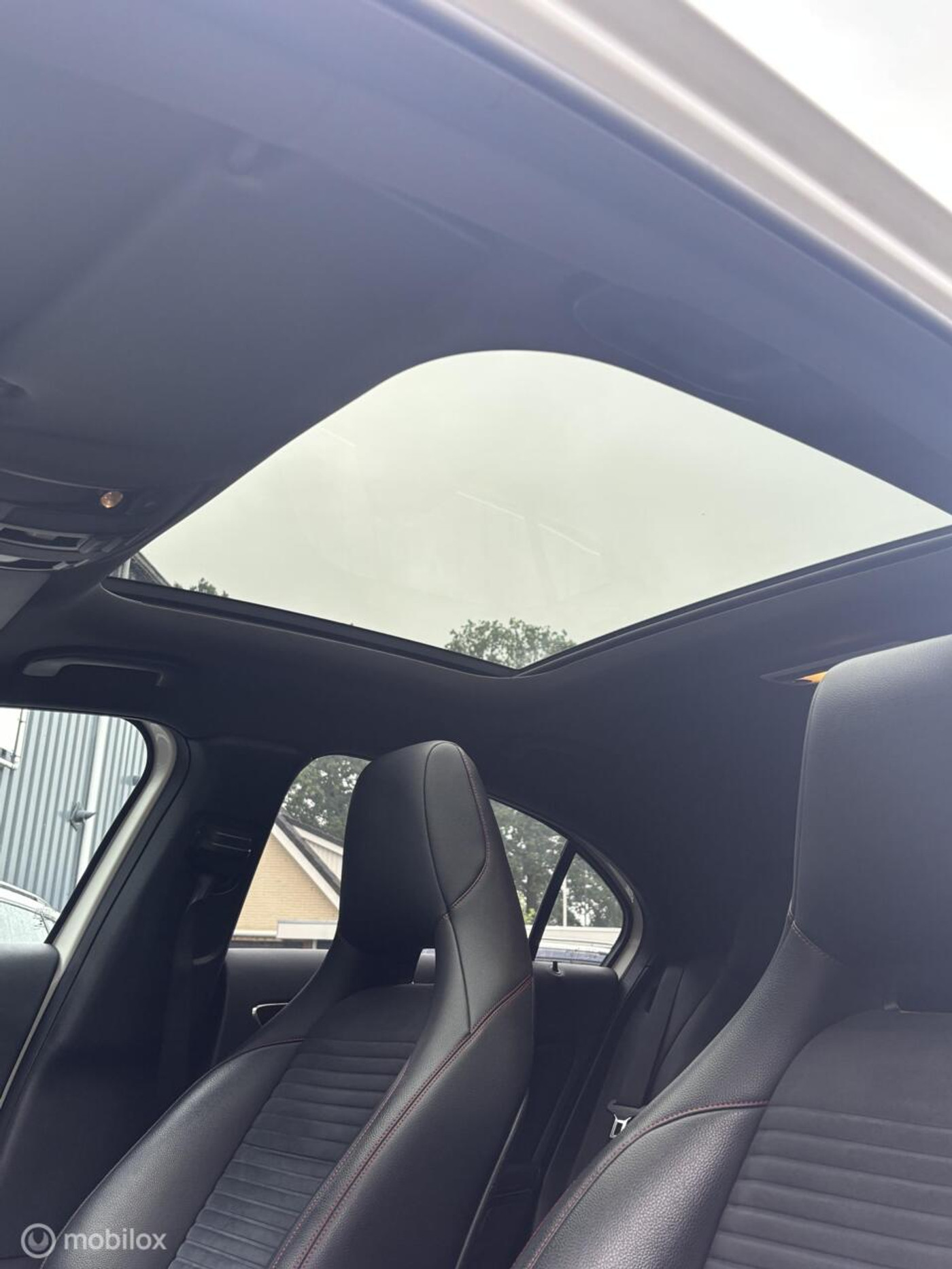 Foto van Mercedes-Benz A 180