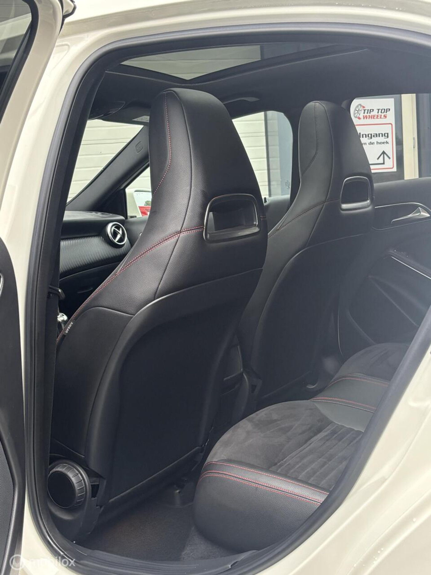 Foto van Mercedes-Benz A 180