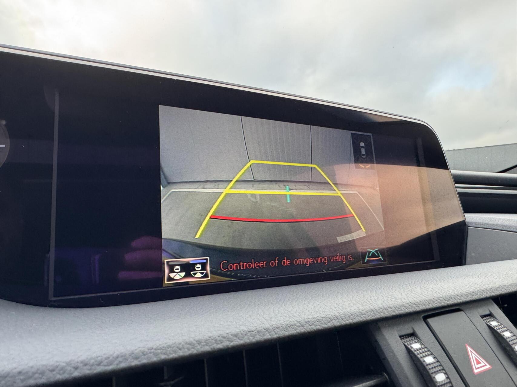 Foto van Lexus Lexus Es300h