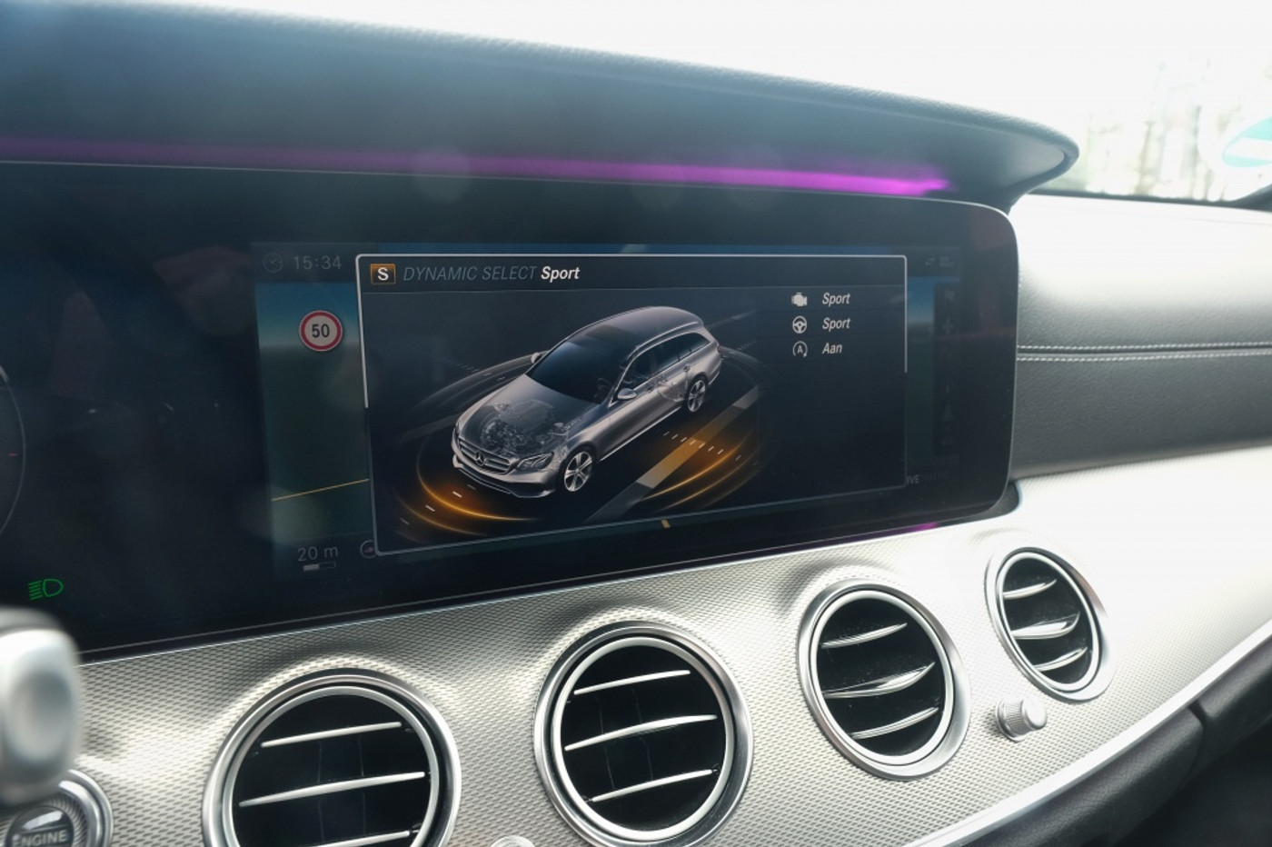 Foto van Mercedes-Benz E 250