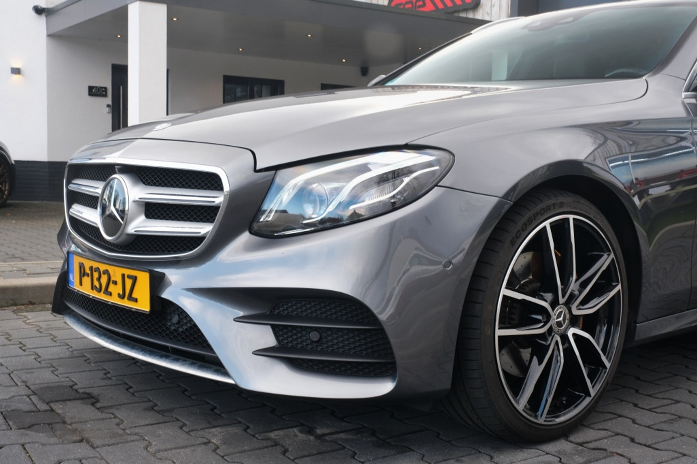 Foto van Mercedes-Benz E 250