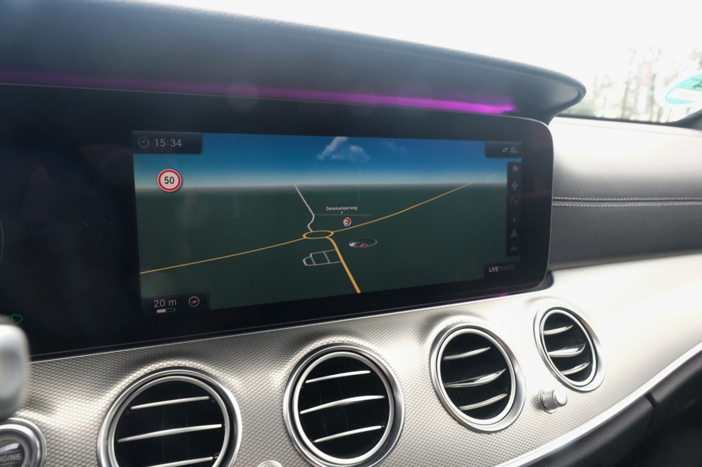 Foto van Mercedes-Benz E 250