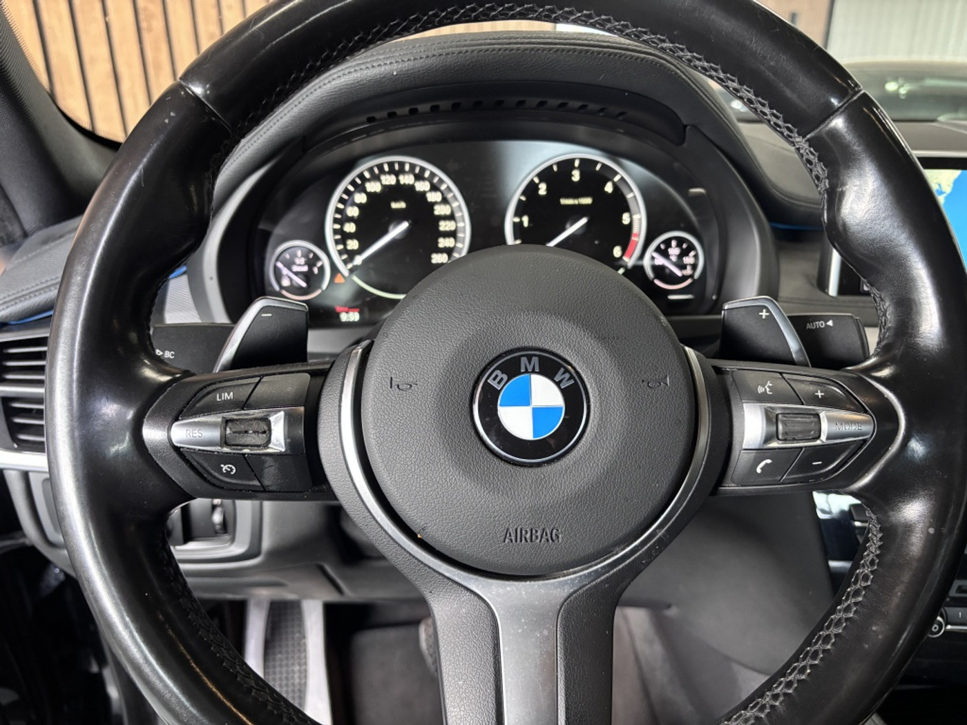 Foto van BMW X6 Xdrive30d