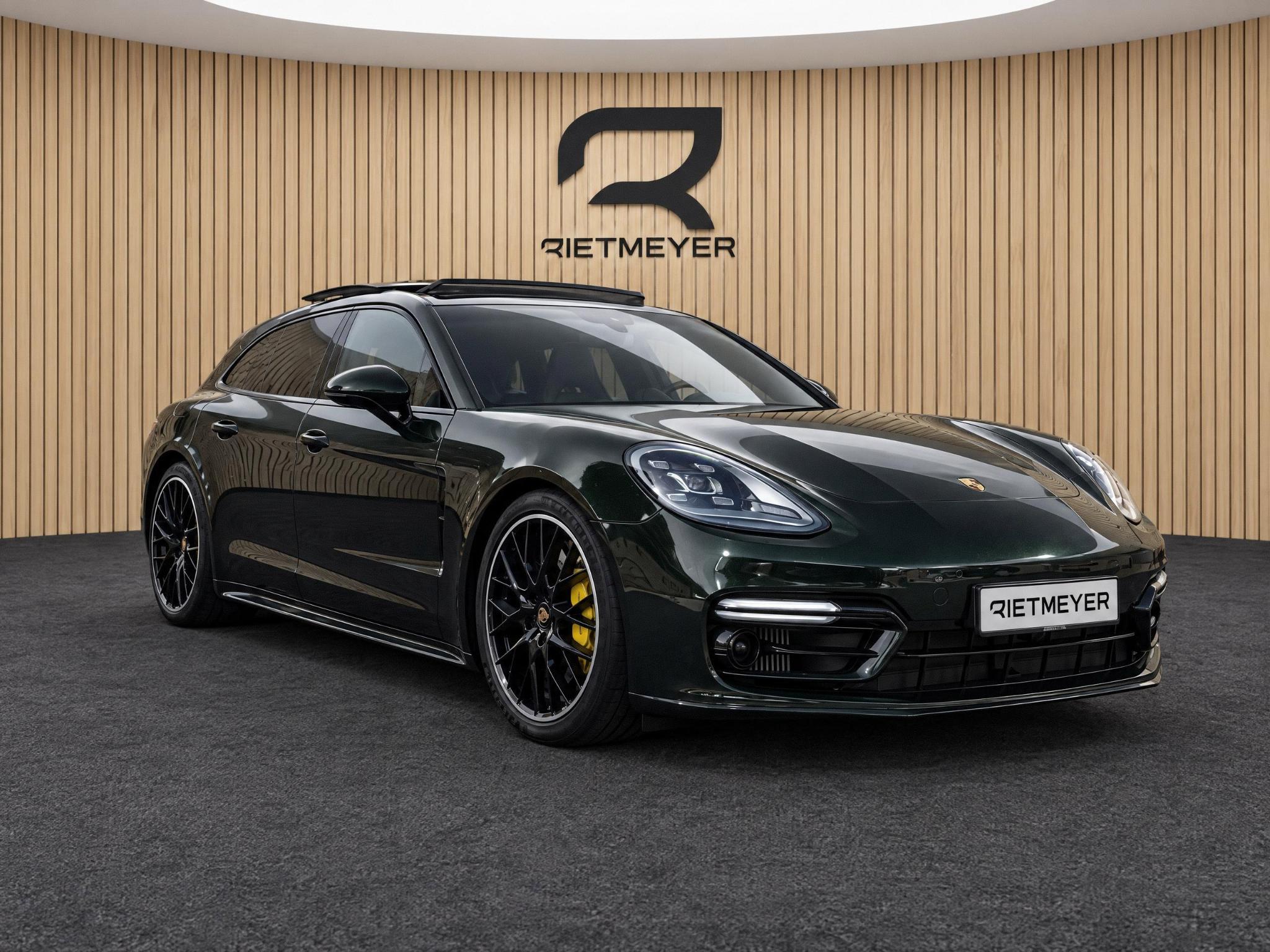 Foto van Porsche Panamera Turbo S E-hybrid