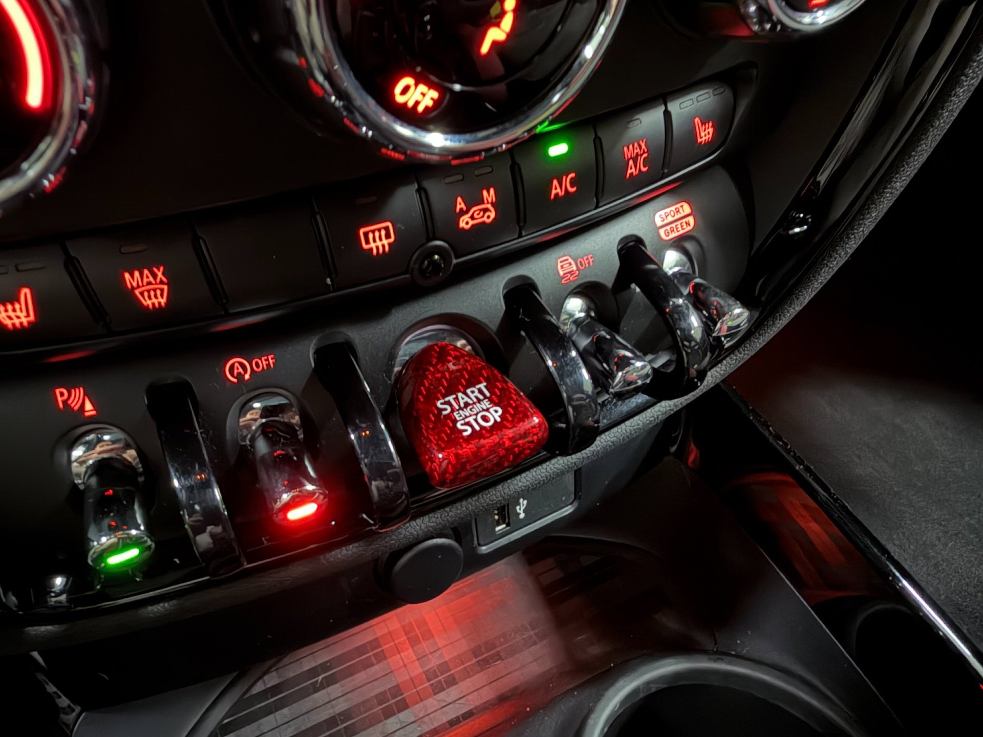 Foto van Mini Clubman John Cooper Works