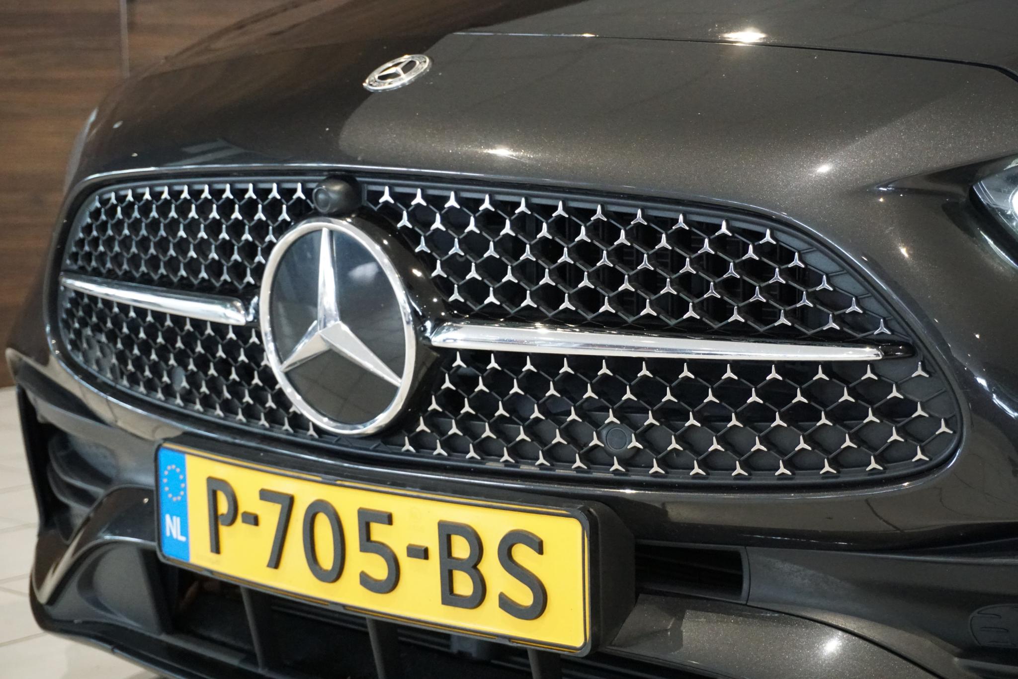 Foto van Mercedes-Benz C 300 E