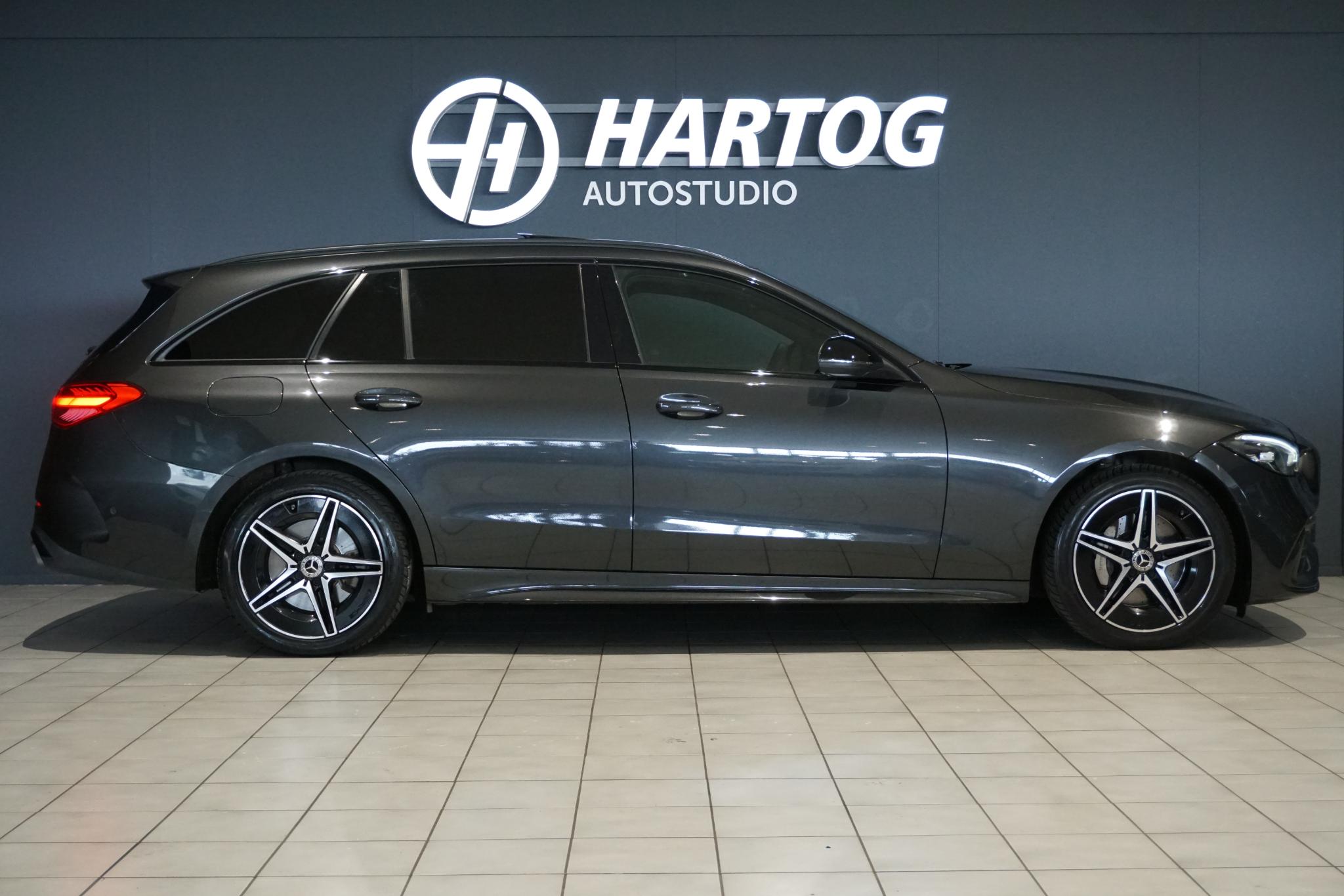 Foto van Mercedes-Benz C 300 E