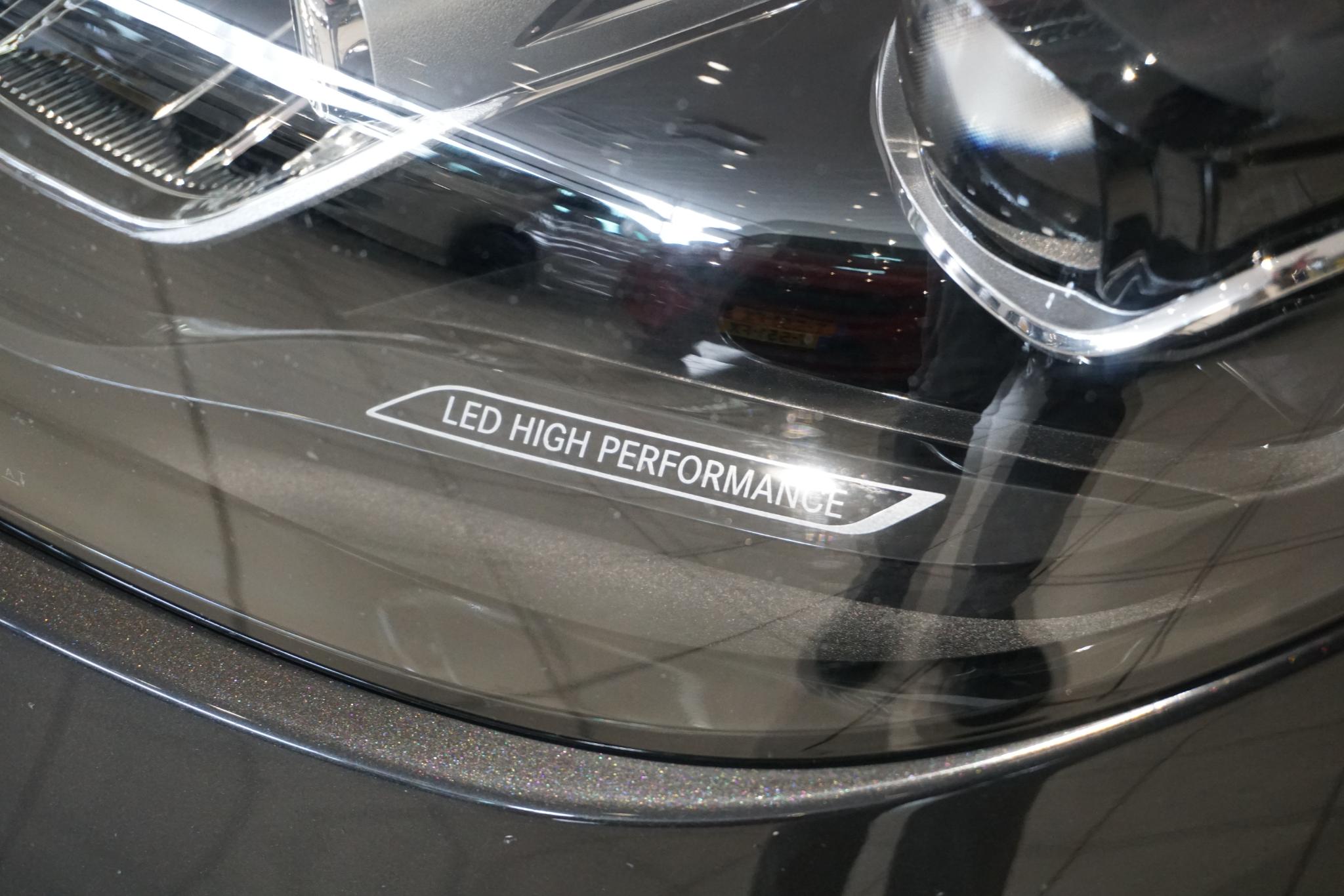 Foto van Mercedes-Benz C 300 E