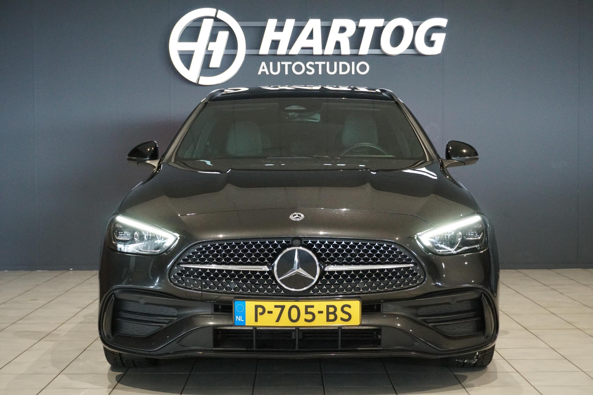 Foto van Mercedes-Benz C 300 E