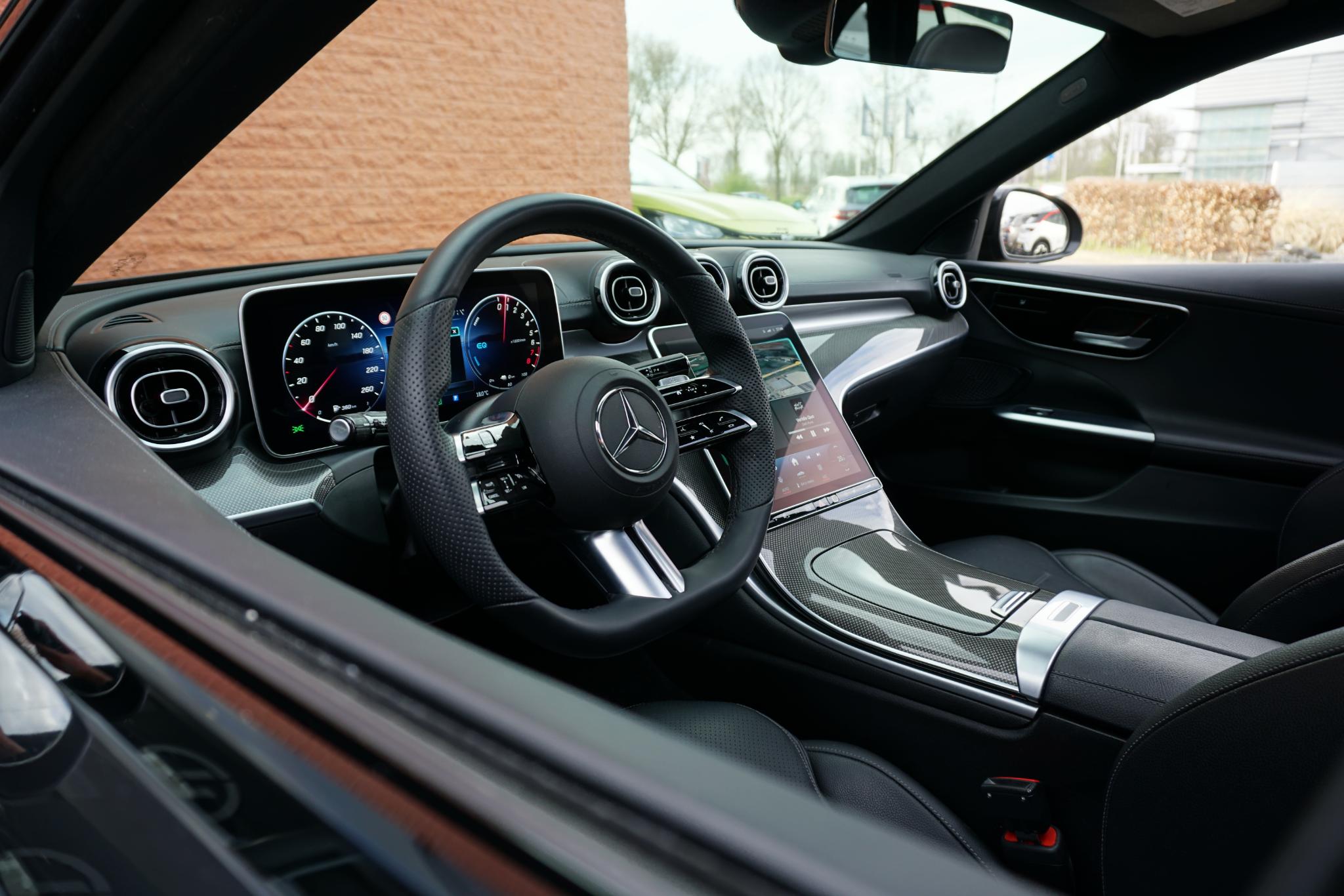 Foto van Mercedes-Benz C 300 E