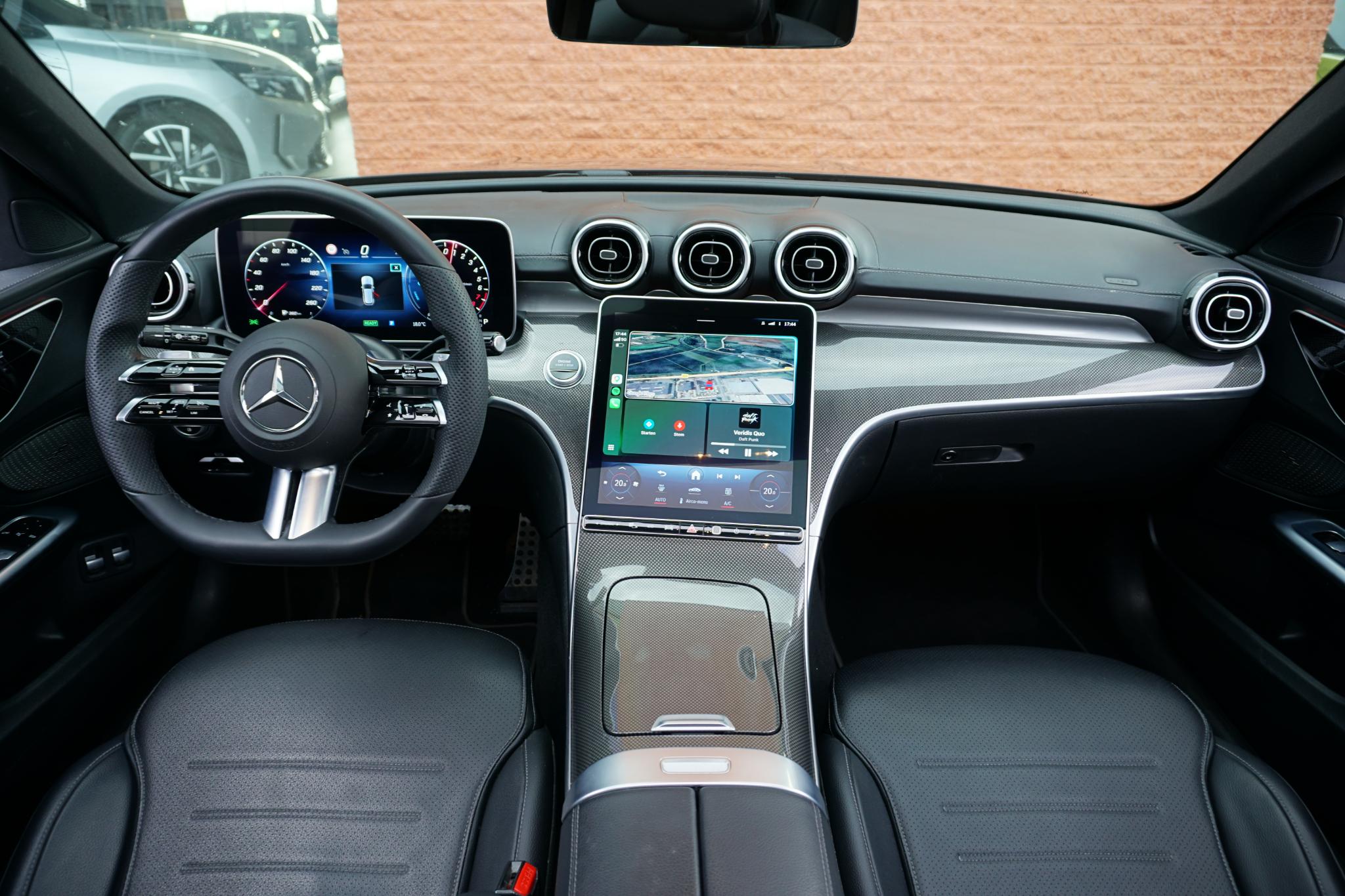 Foto van Mercedes-Benz C 300 E