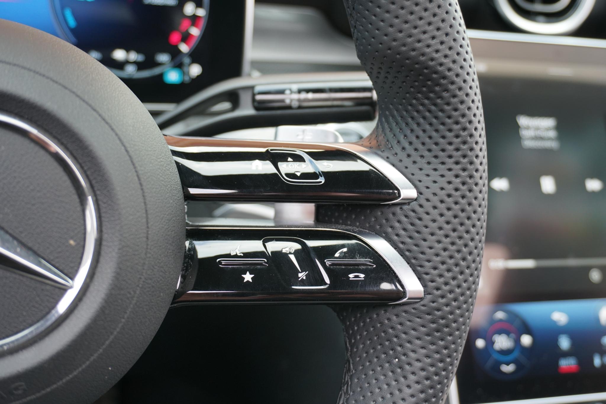 Foto van Mercedes-Benz C 300 E
