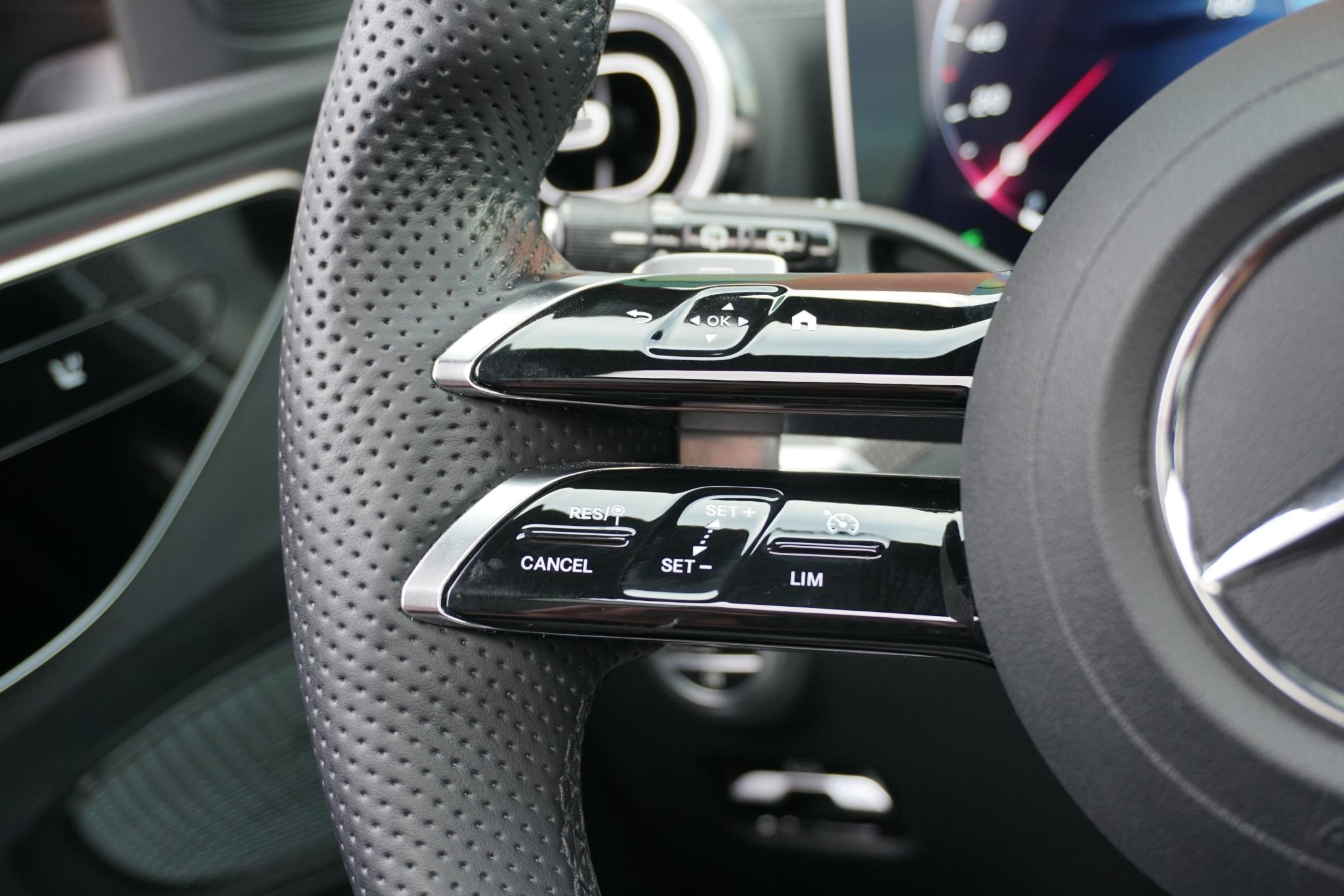 Foto van Mercedes-Benz C 300 E
