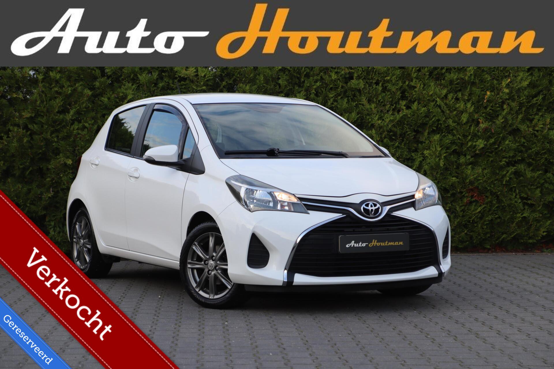 Toyota Toyota Yaris 1.0 VVT-i Aspiration ? | 85.951 KM | CRUISE ? | AIRCO ❄️ | RECENT ONDERHOUD ? | NIEUWE BREMBO REMMEN ? 2016 - voorkant