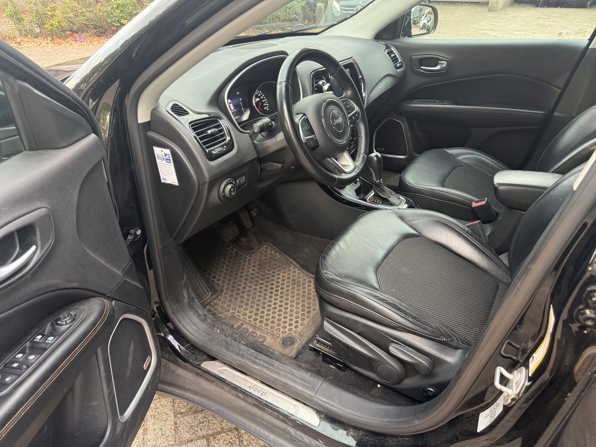 Foto van Jeep Compass