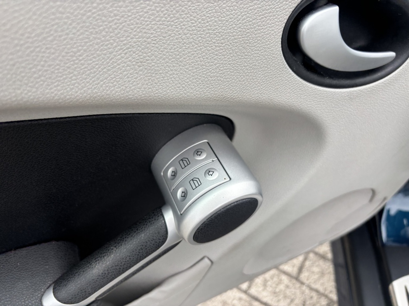 Foto van Mercedes-Benz SLK 200 Kompressor