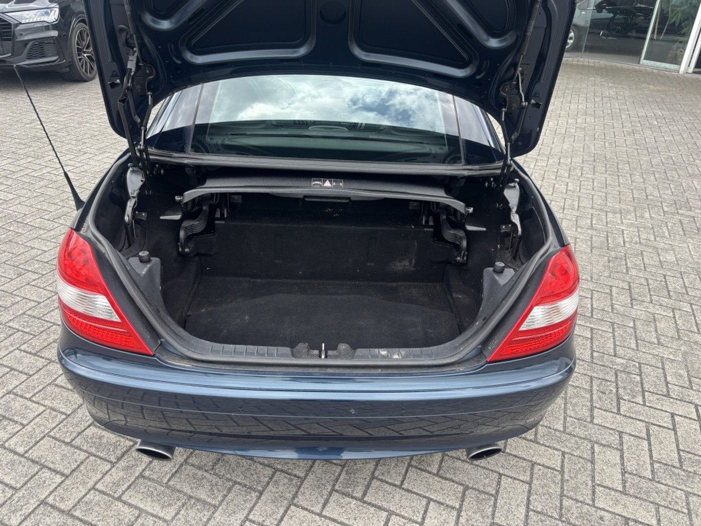Foto van Mercedes-Benz SLK 200 Kompressor