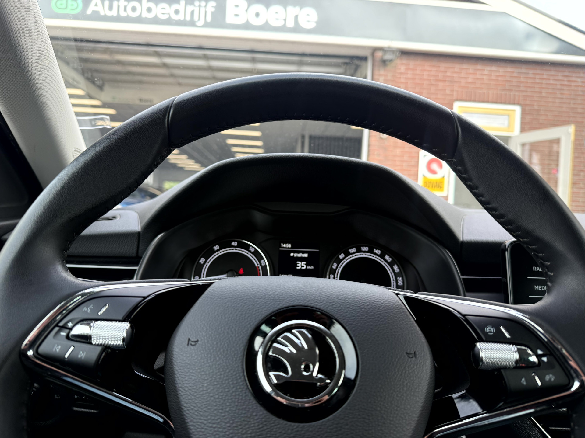 Foto van Skoda Scala