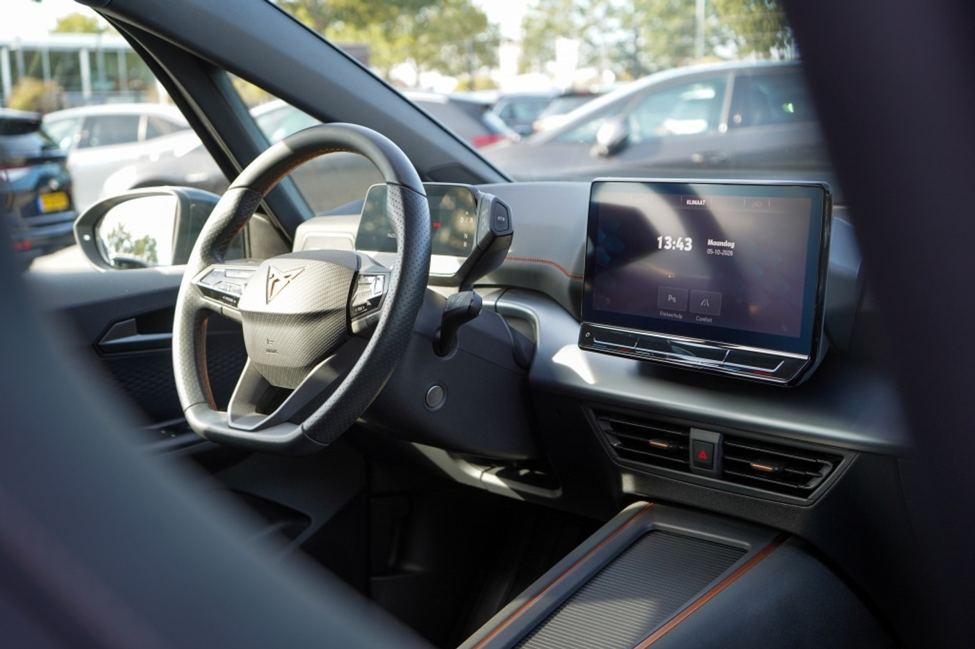 Foto van Cupra Born 150 KW 58/62 KWH