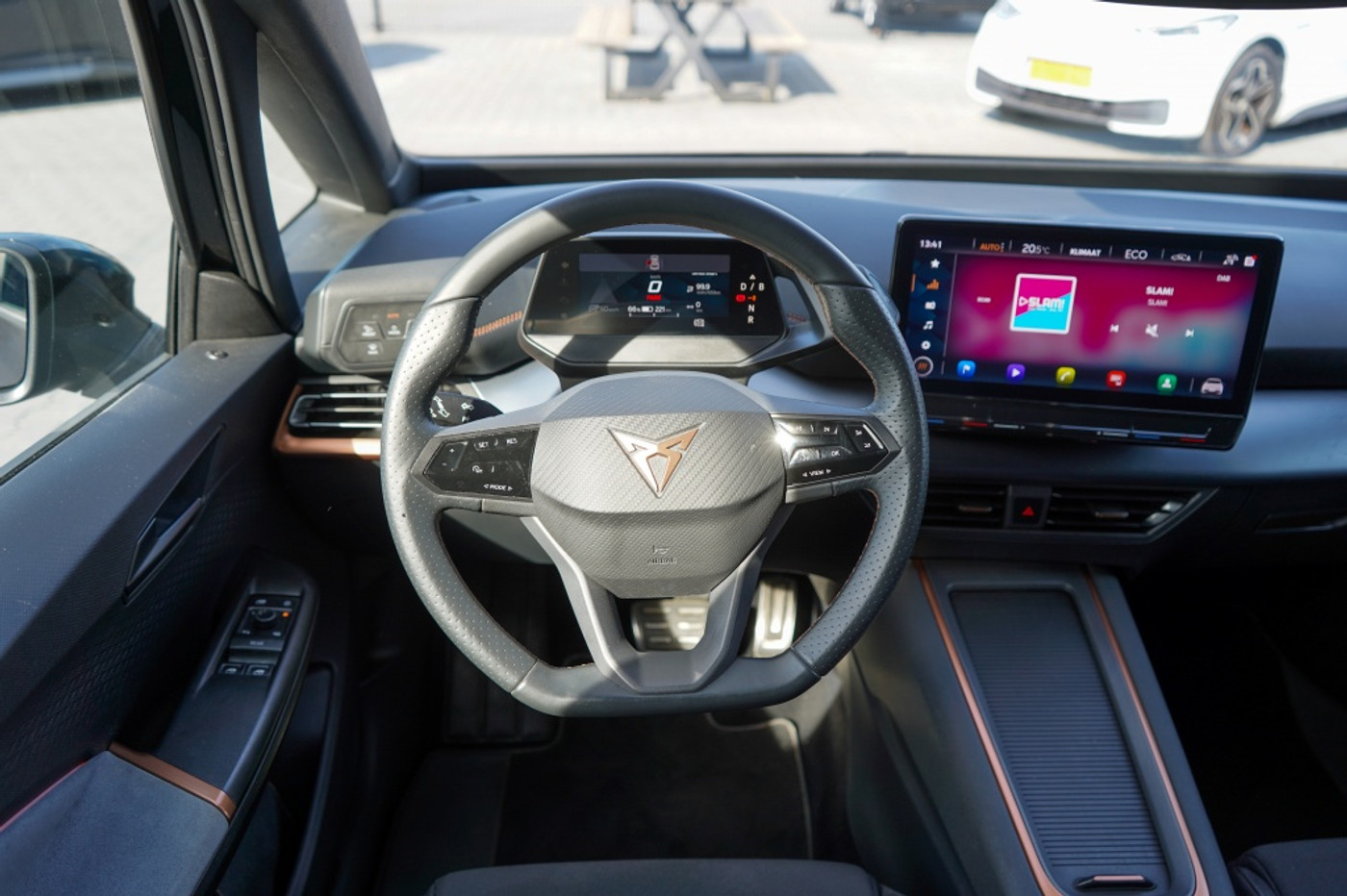 Foto van Cupra Born 150 KW 58/62 KWH
