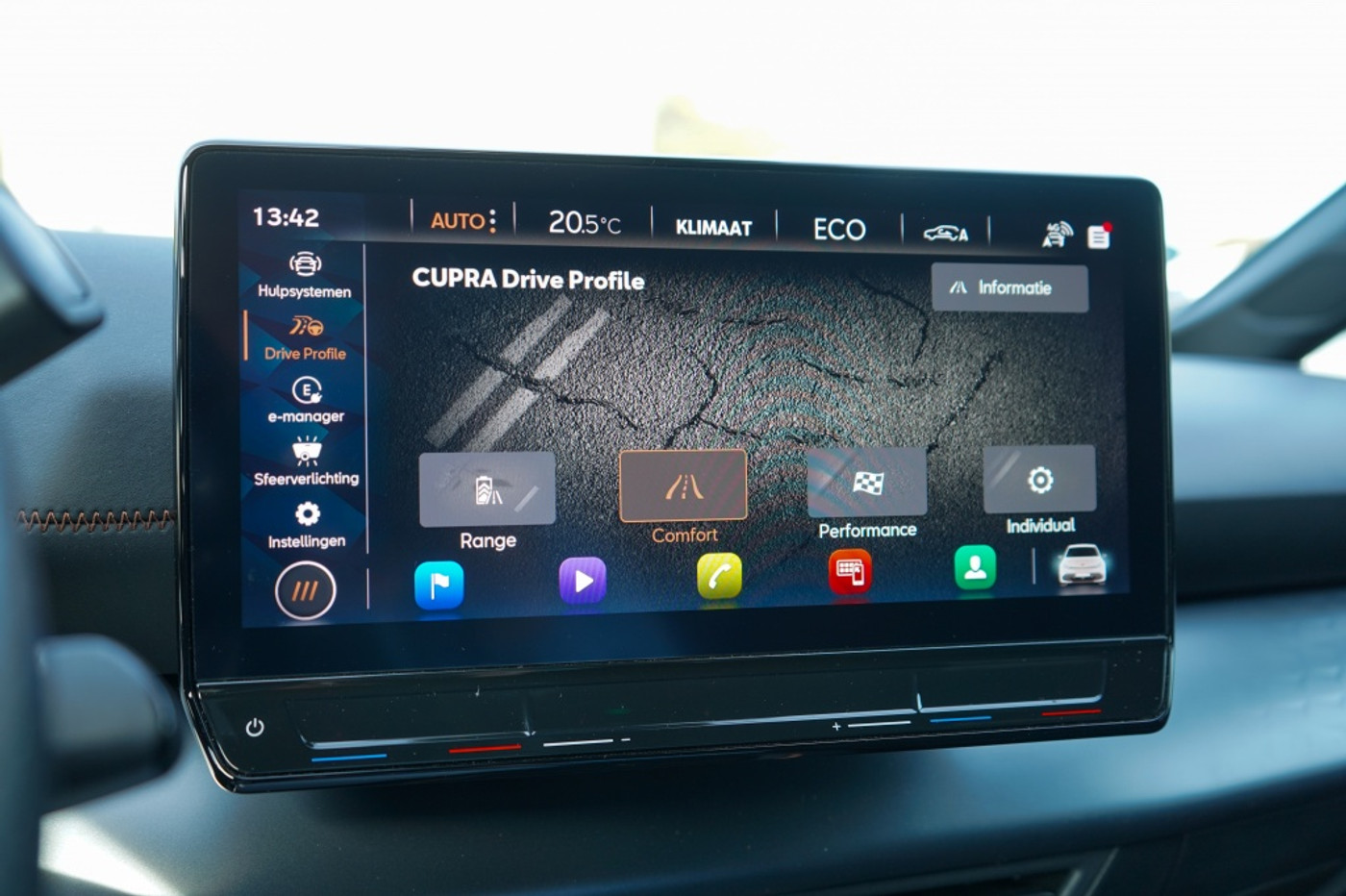 Foto van Cupra Born 150 KW 58/62 KWH