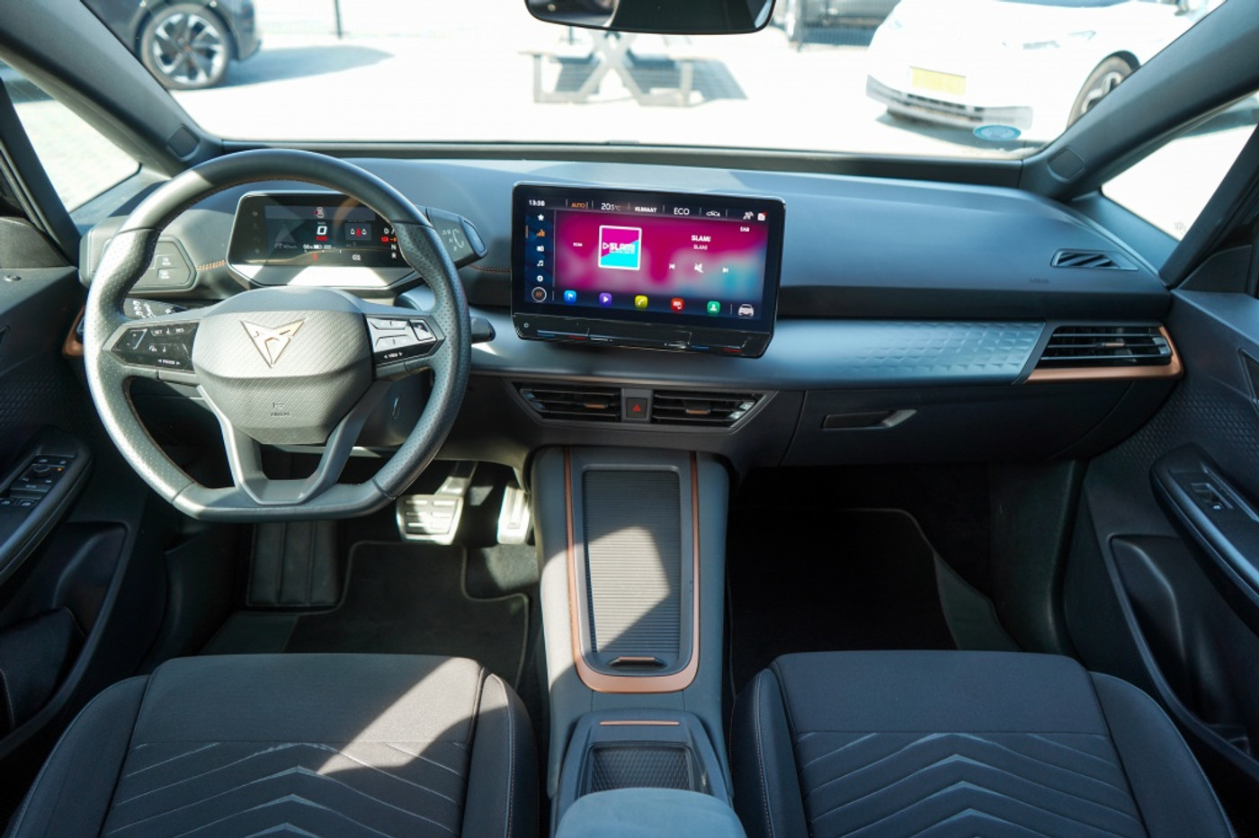 Foto van Cupra Born 150 KW 58/62 KWH