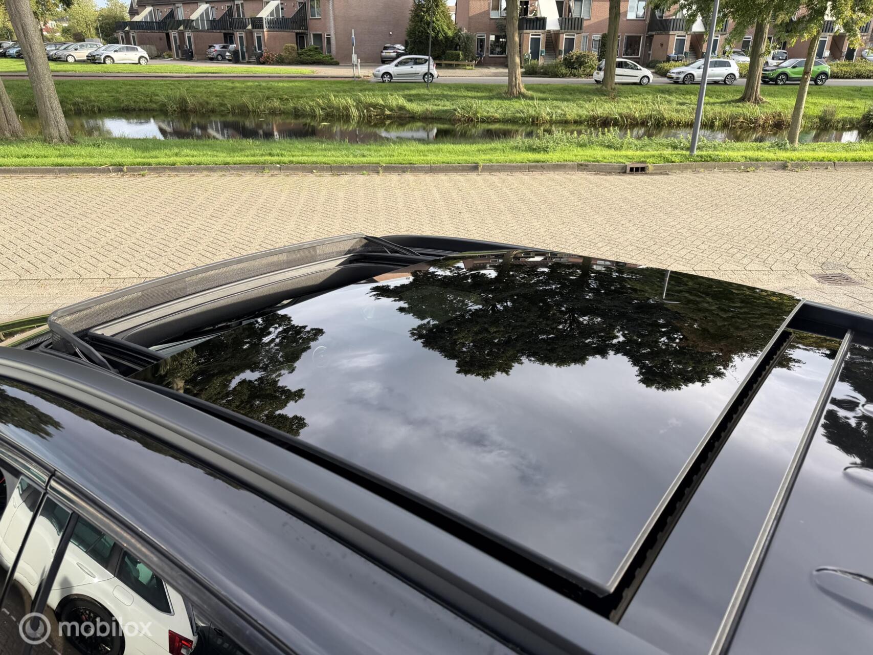 Foto van Mercedes-Benz GLC 350 E 4Matic