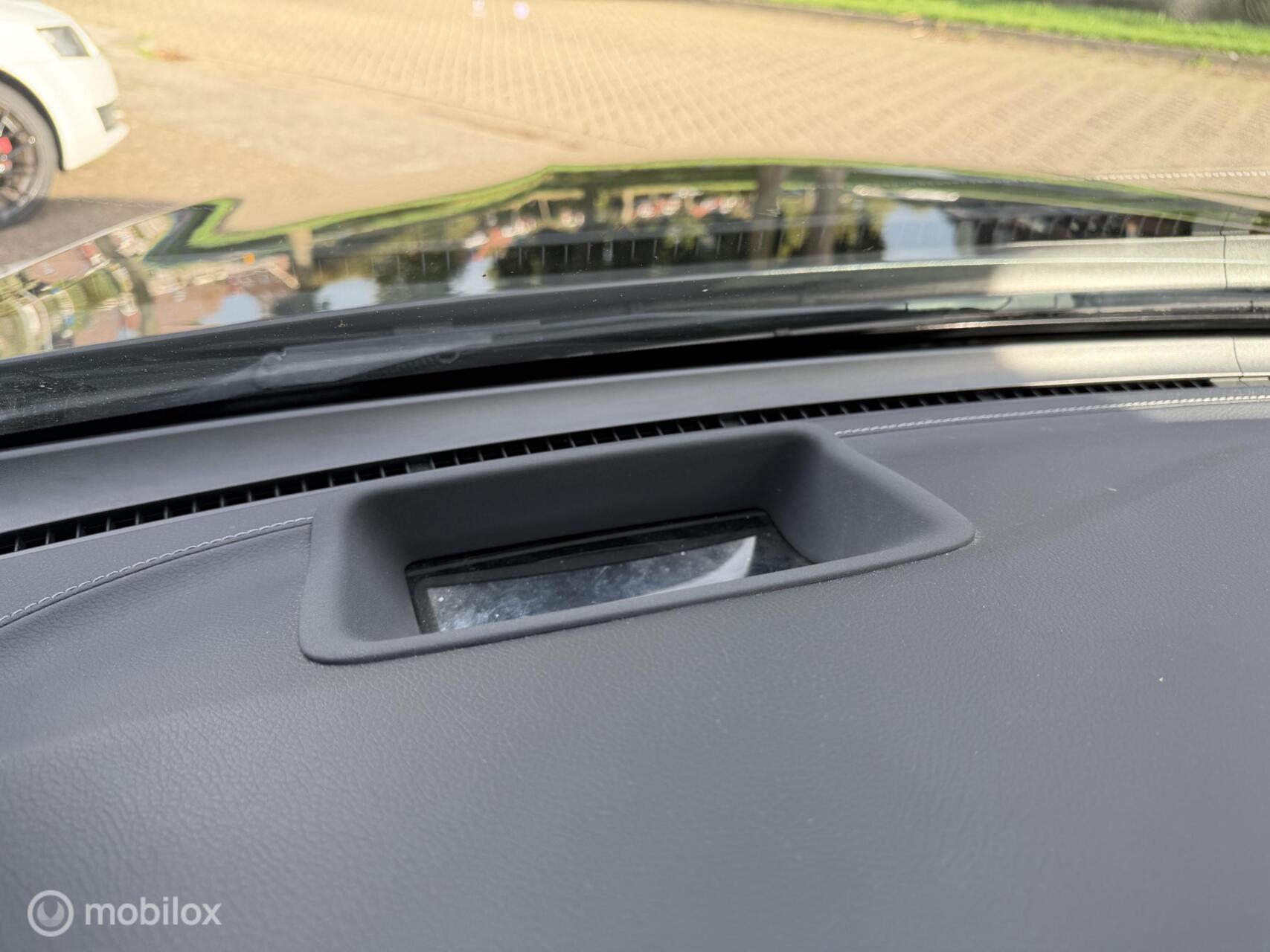 Foto van Mercedes-Benz GLC 350 E 4Matic