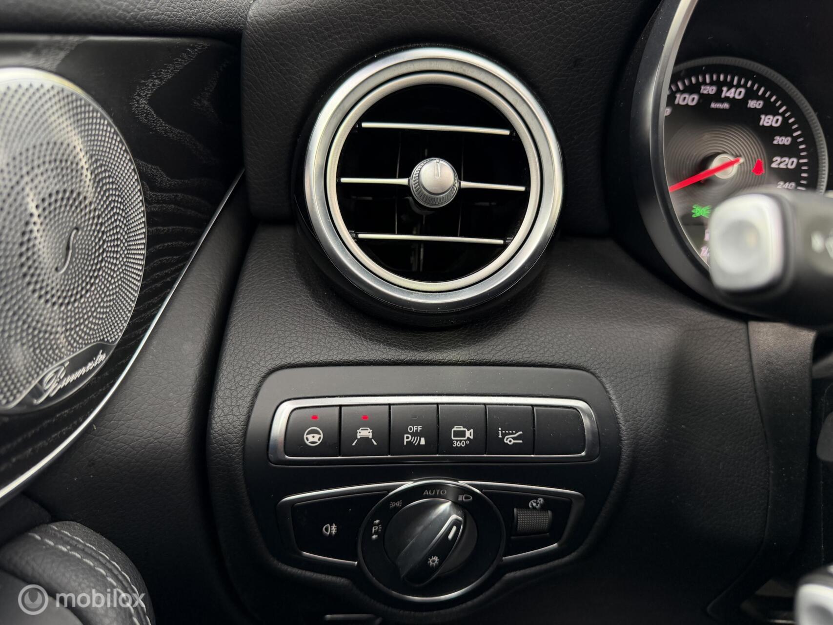 Foto van Mercedes-Benz GLC 350 E 4Matic