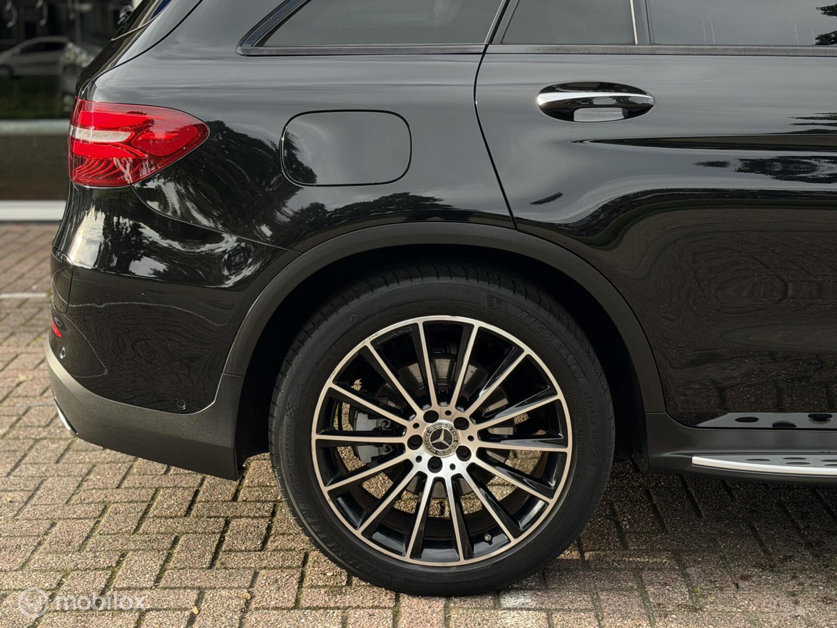Foto van Mercedes-Benz GLC 350 E 4Matic