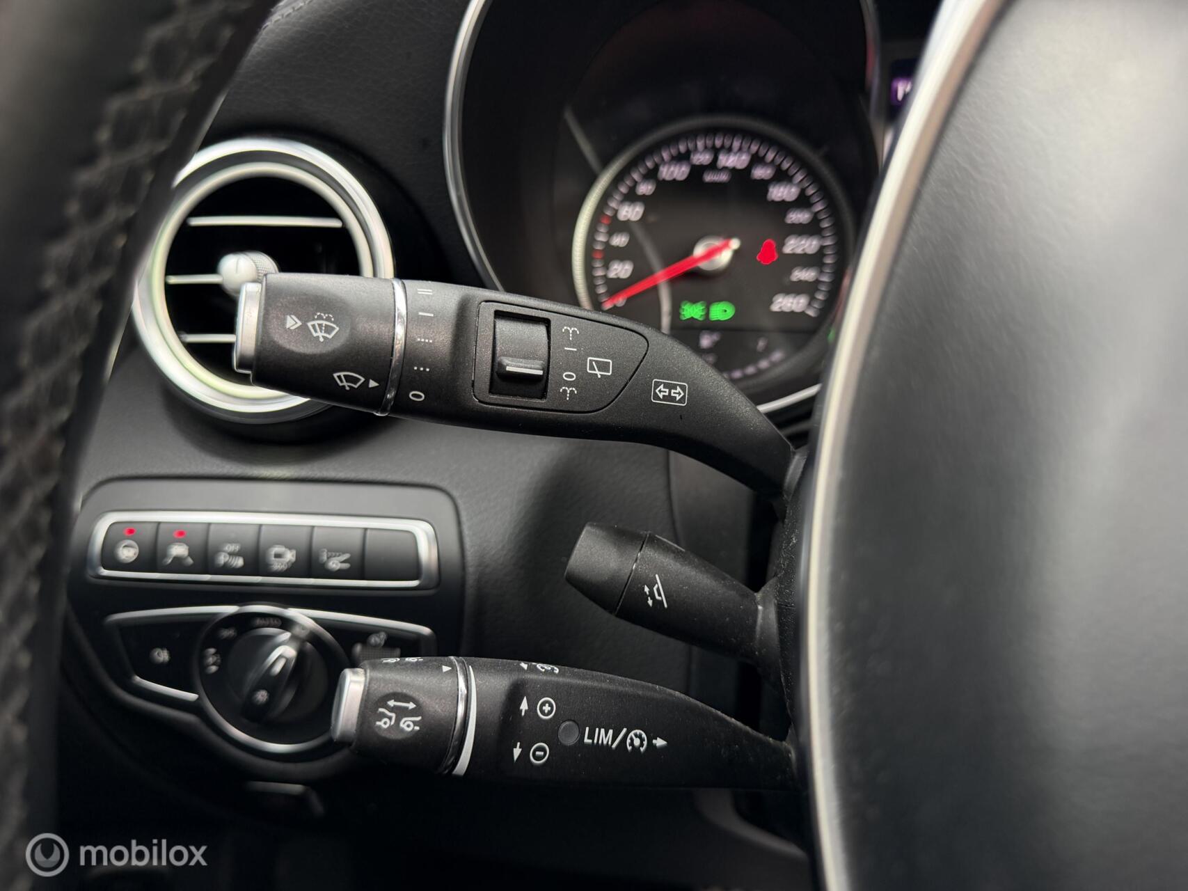 Foto van Mercedes-Benz GLC 350 E 4Matic