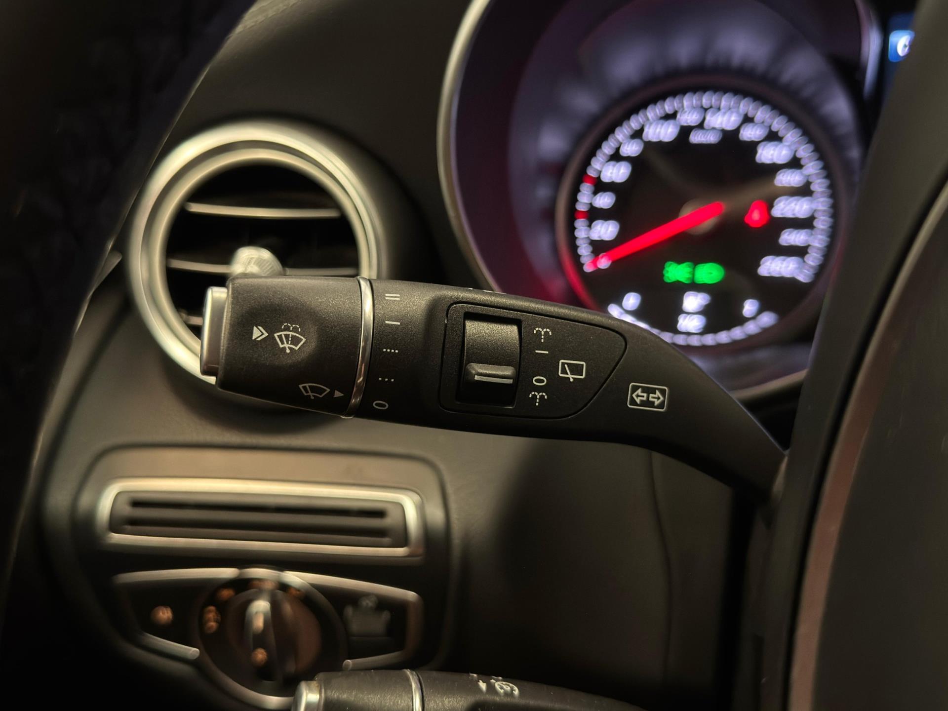 Foto van Mercedes-Benz GLC 220 D 4Matic