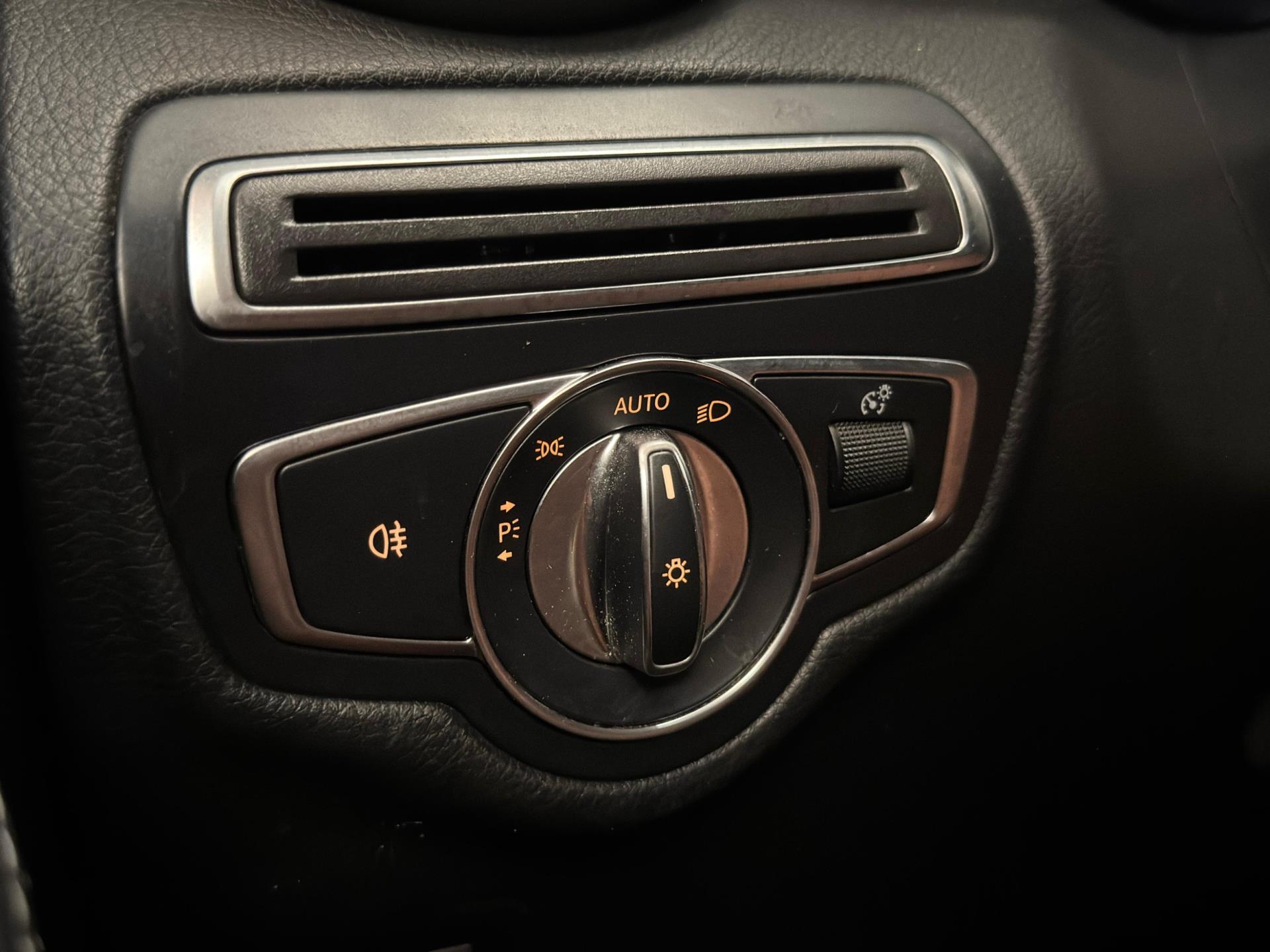 Foto van Mercedes-Benz GLC 220 D 4Matic