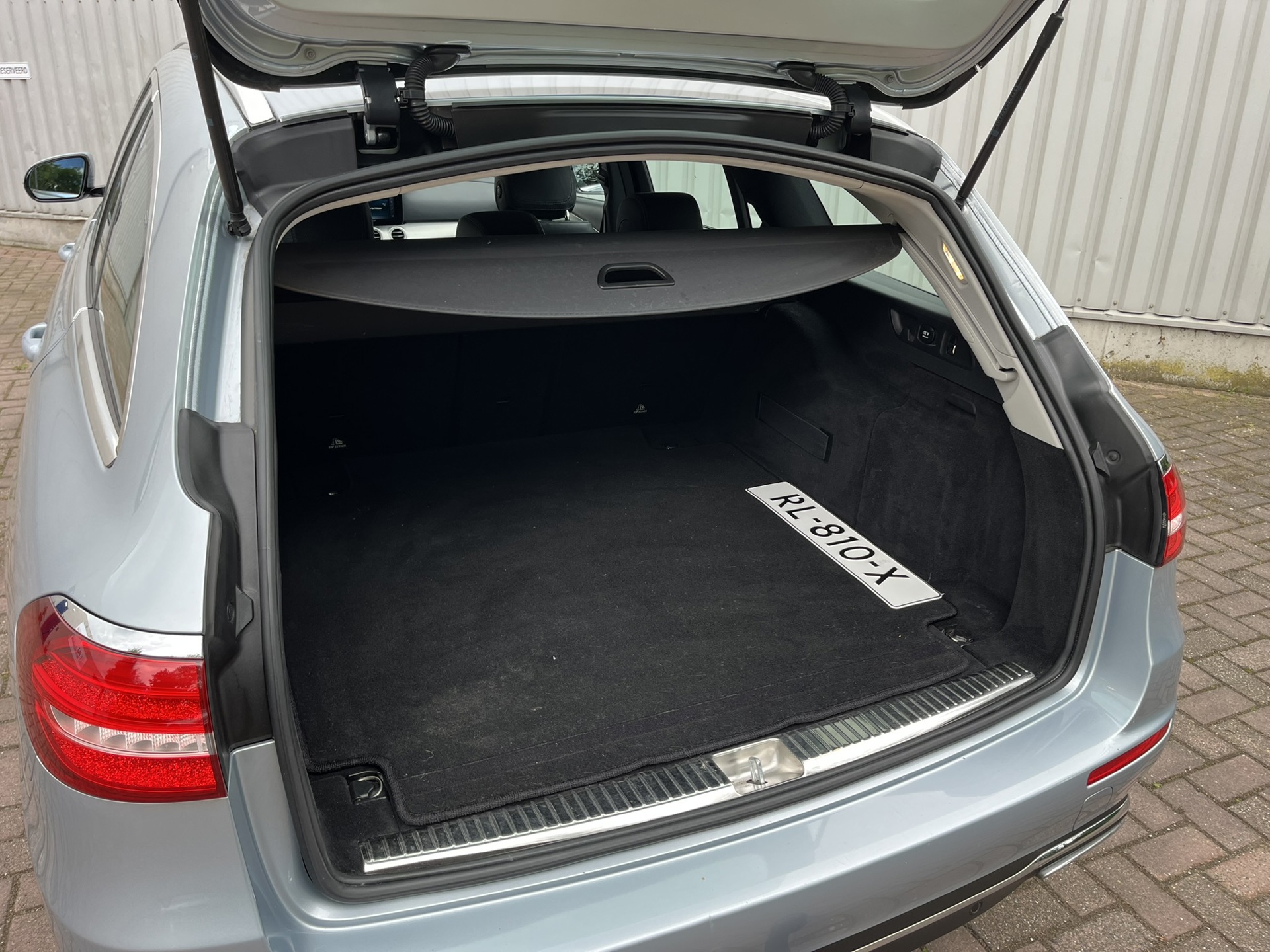 Foto van Mercedes-Benz E 200 D