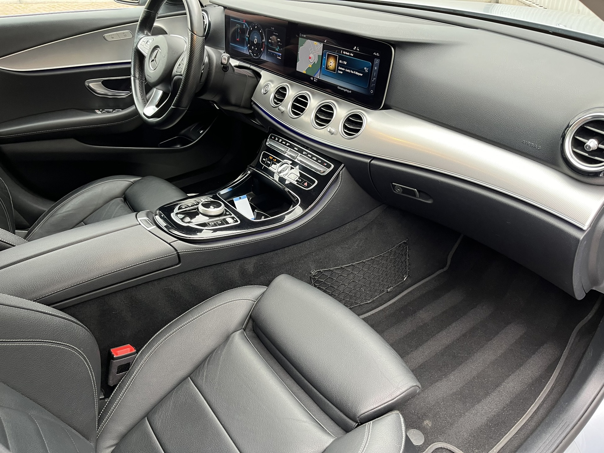 Foto van Mercedes-Benz E 200 D