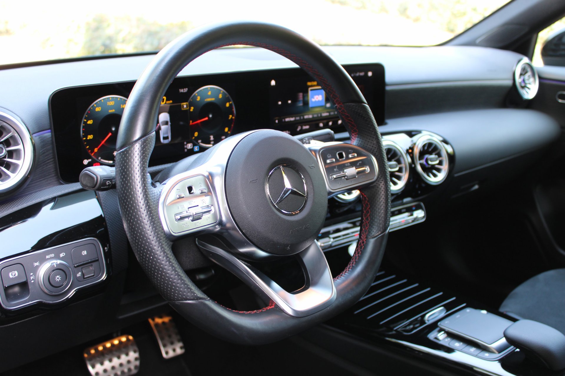 Foto van Mercedes-Benz A 180
