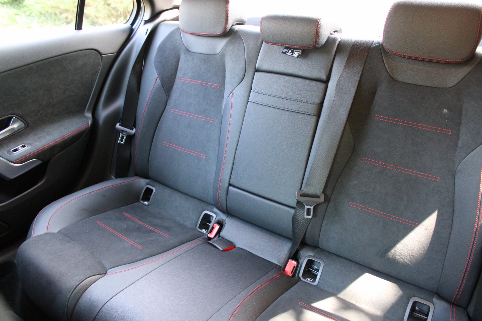 Foto van Mercedes-Benz A 180