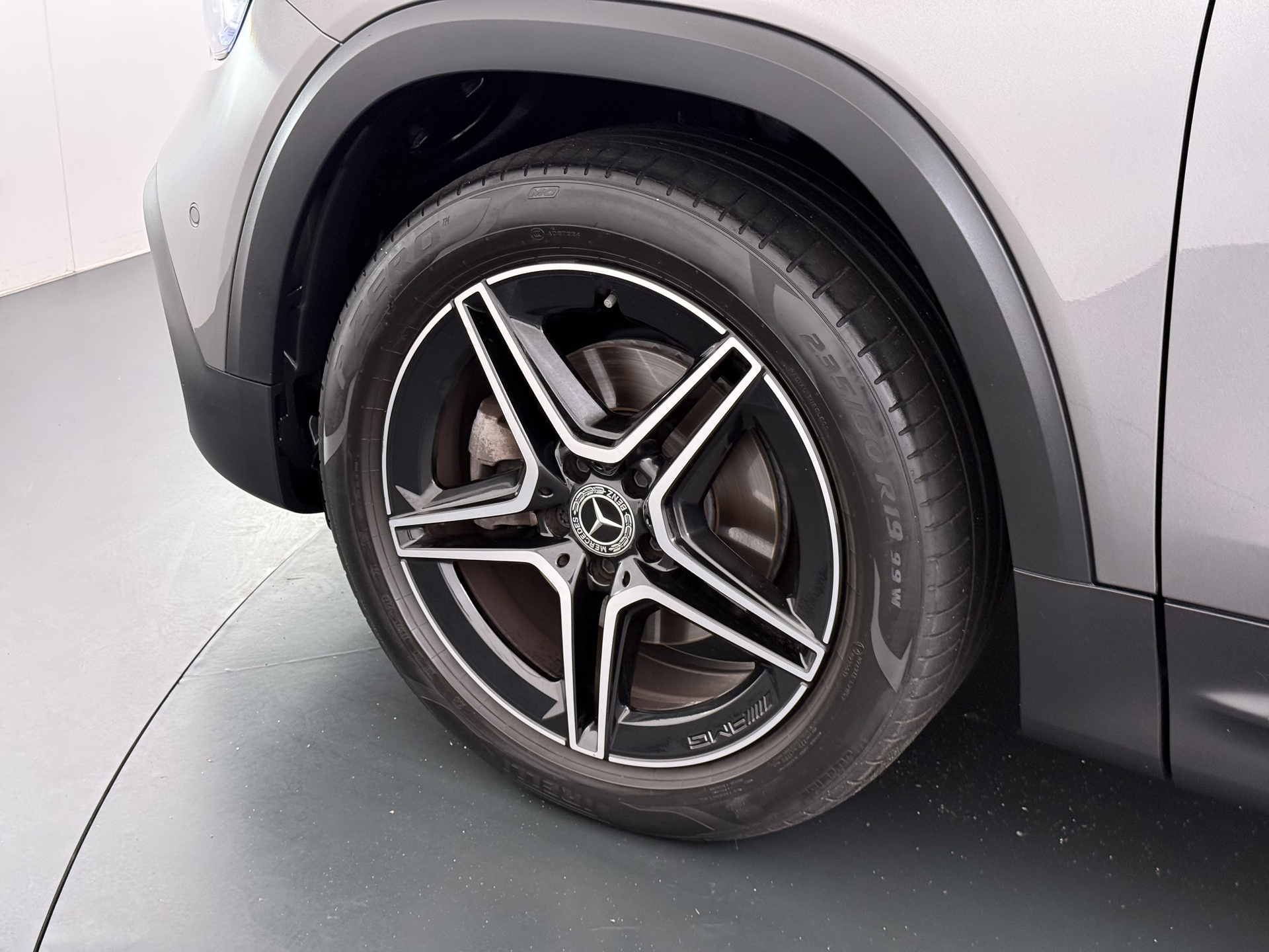 Foto van Mercedes-Benz GLB 200