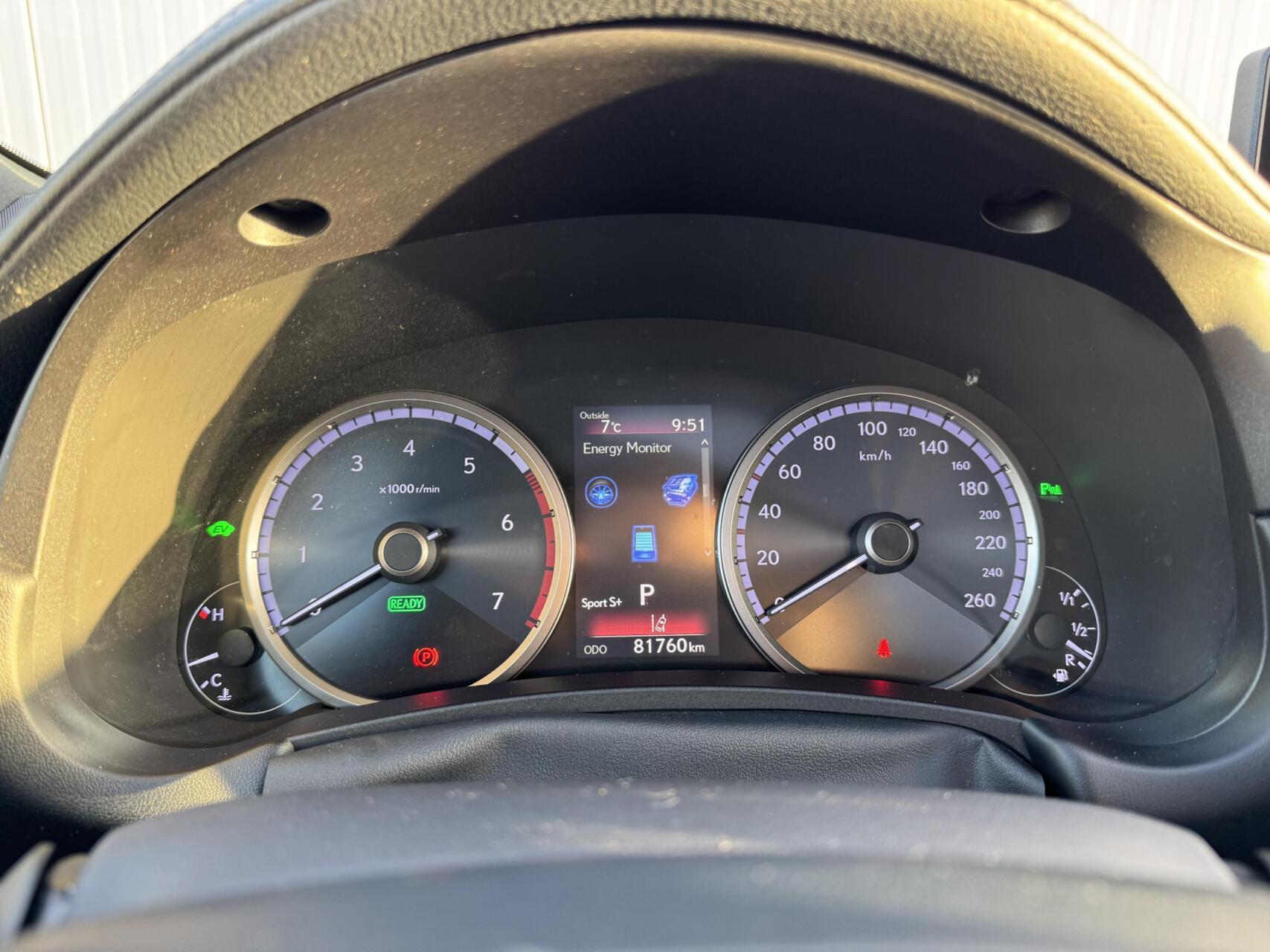 Foto van Lexus Lexus Nx300h