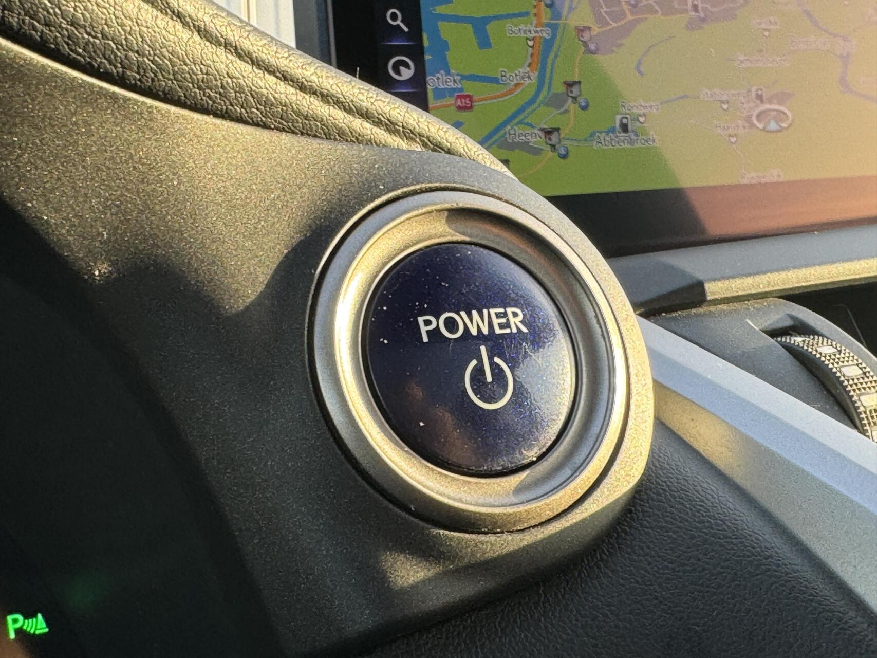 Foto van Lexus Lexus Nx300h