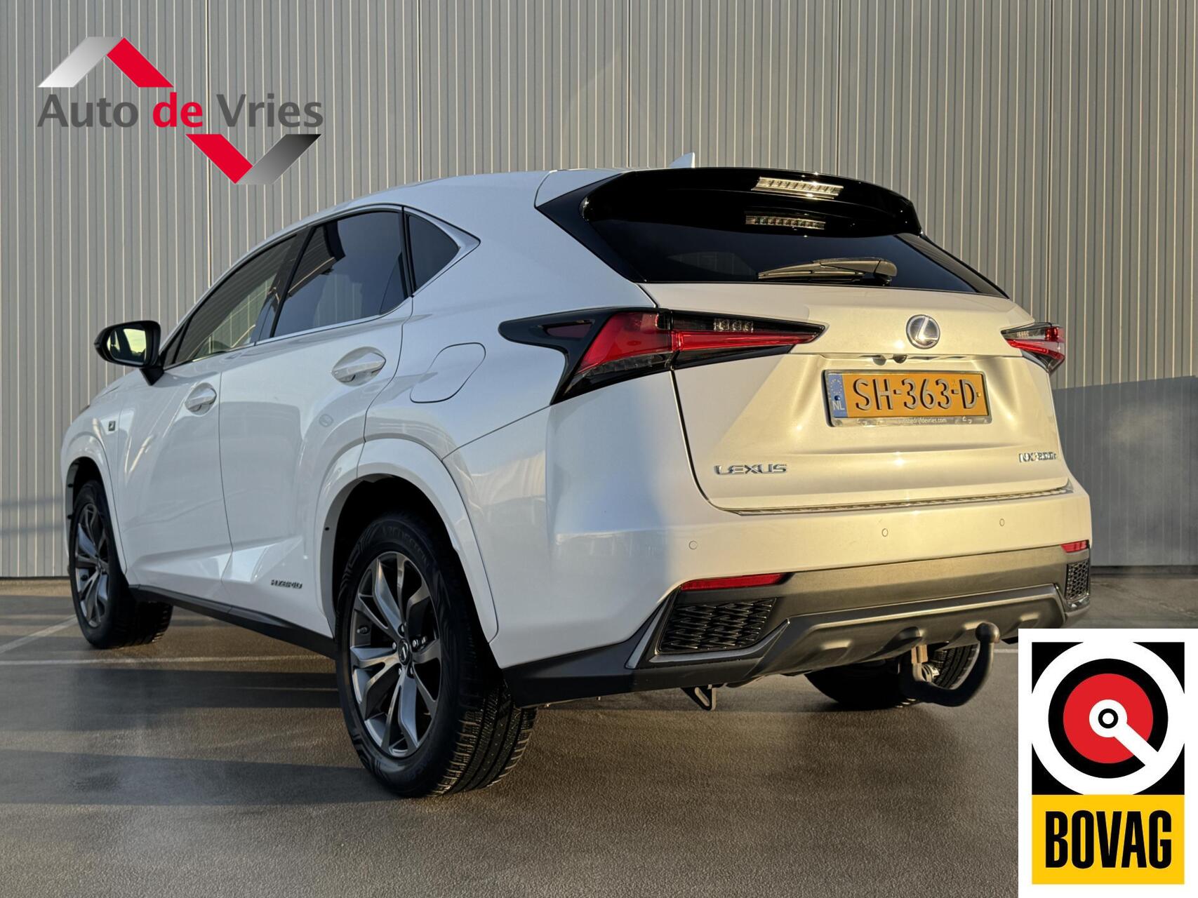 Foto van Lexus Lexus Nx300h