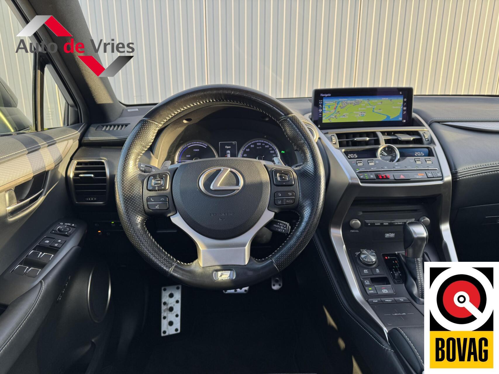 Foto van Lexus Lexus Nx300h