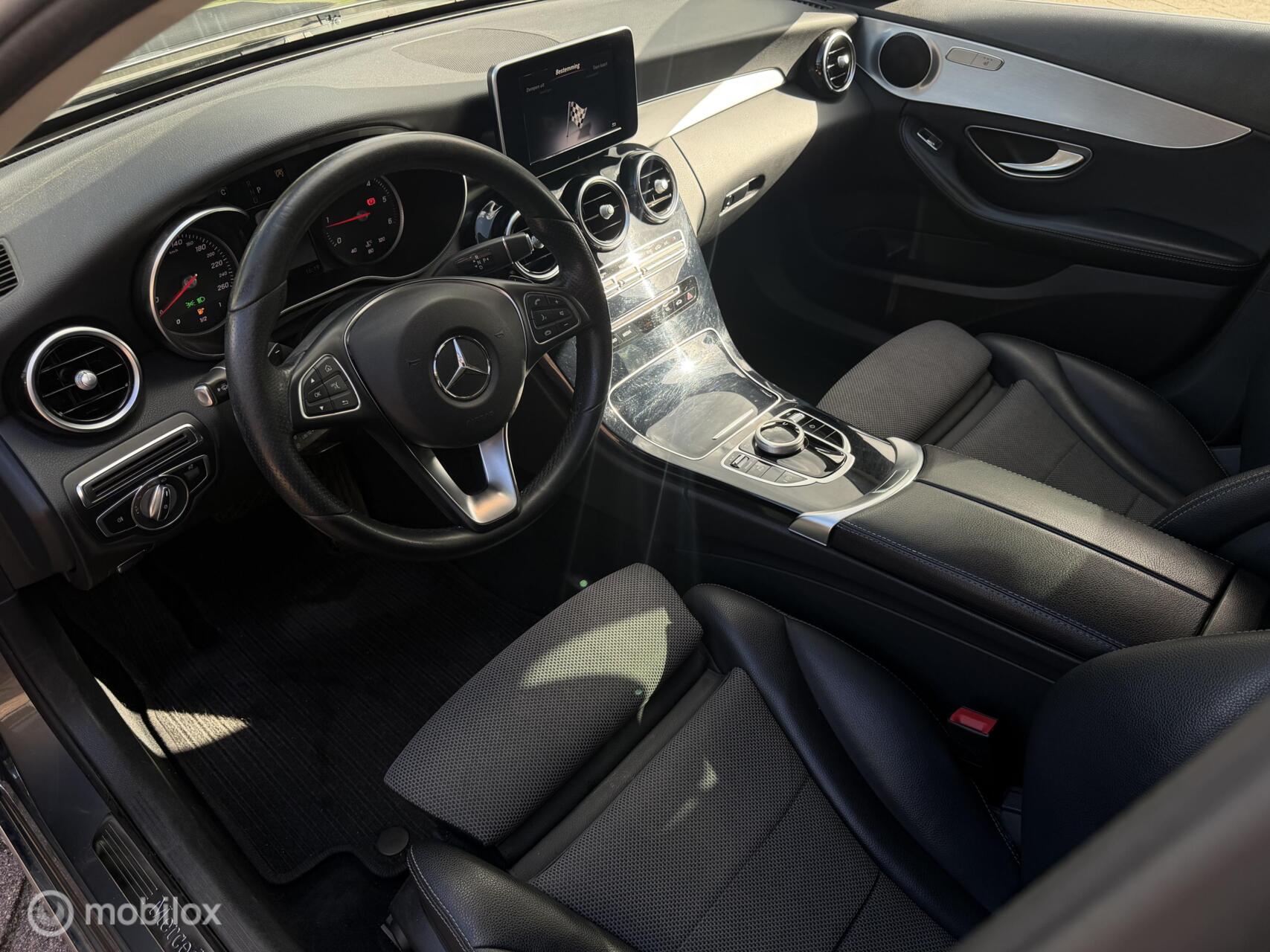 Foto van Mercedes-Benz C 200 D