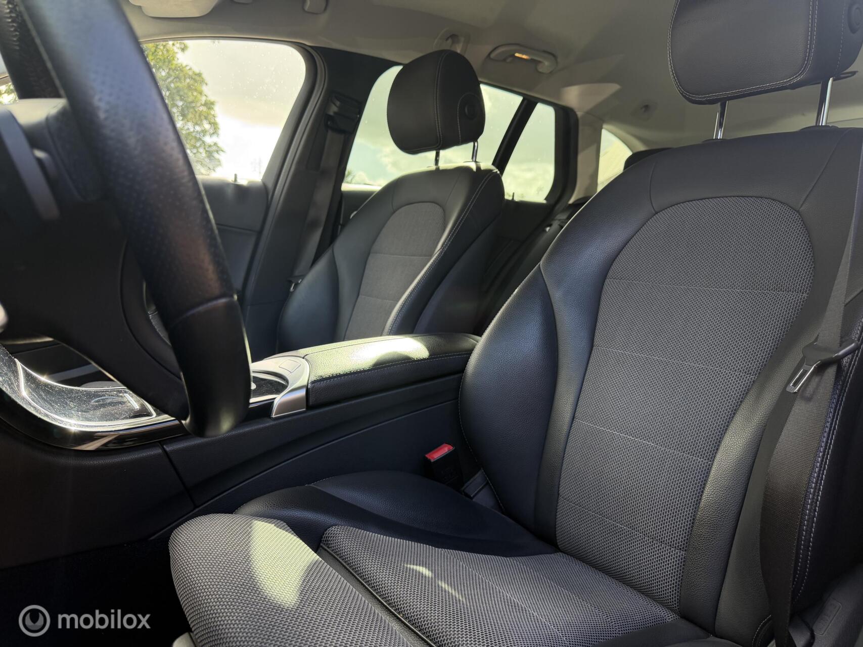 Foto van Mercedes-Benz C 200 D