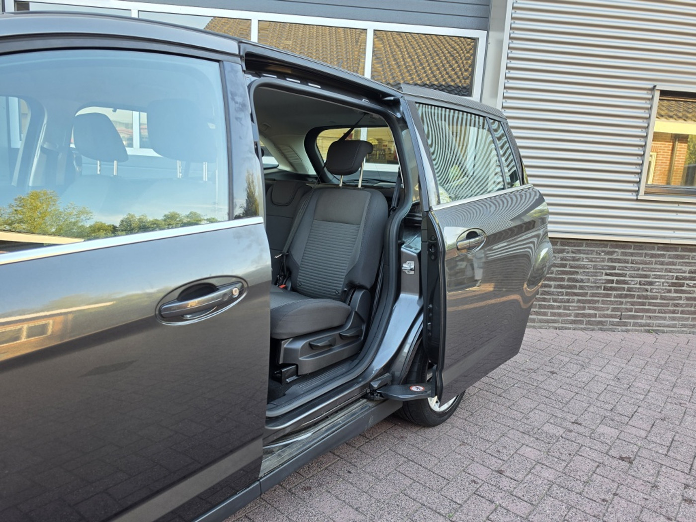 Foto van Ford Grand C-max