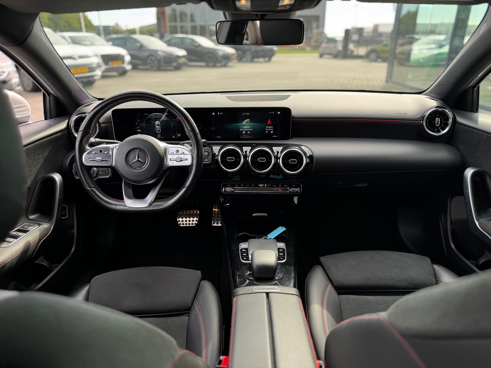 Foto van Mercedes-Benz A 200