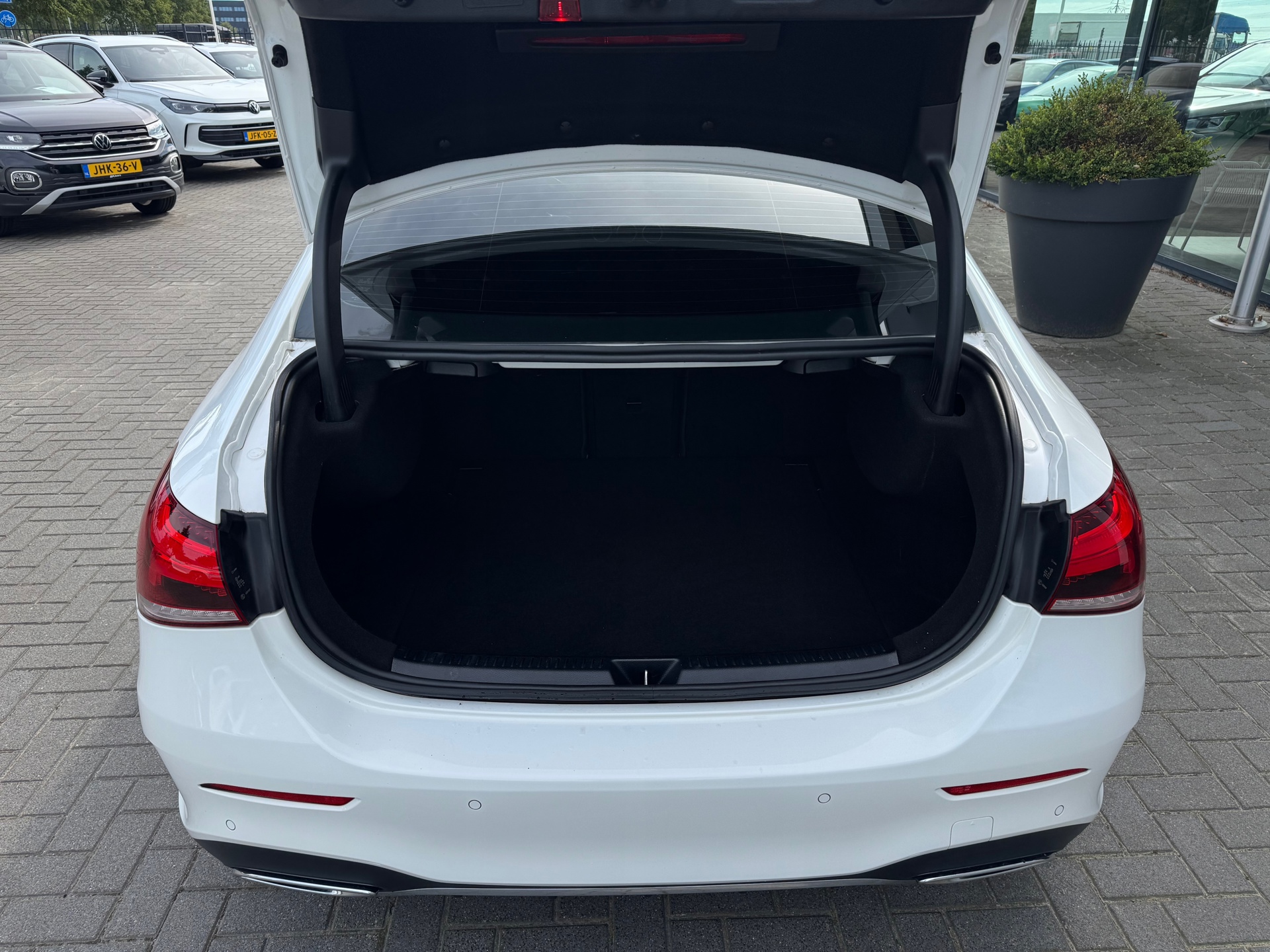 Foto van Mercedes-Benz A 200
