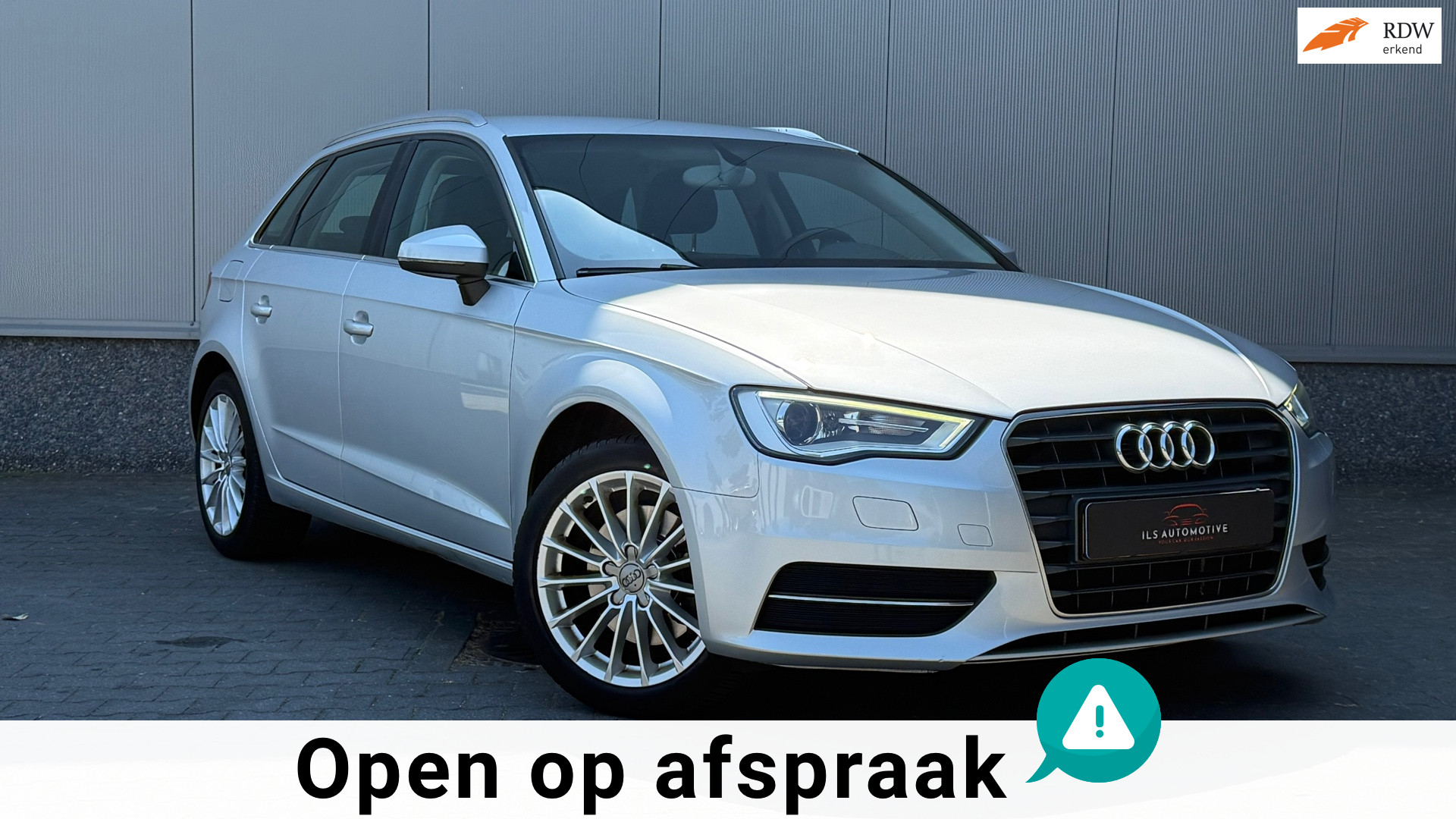 Audi A3 Sportback 1.8 TFSI Attraction 2013 - voorkant